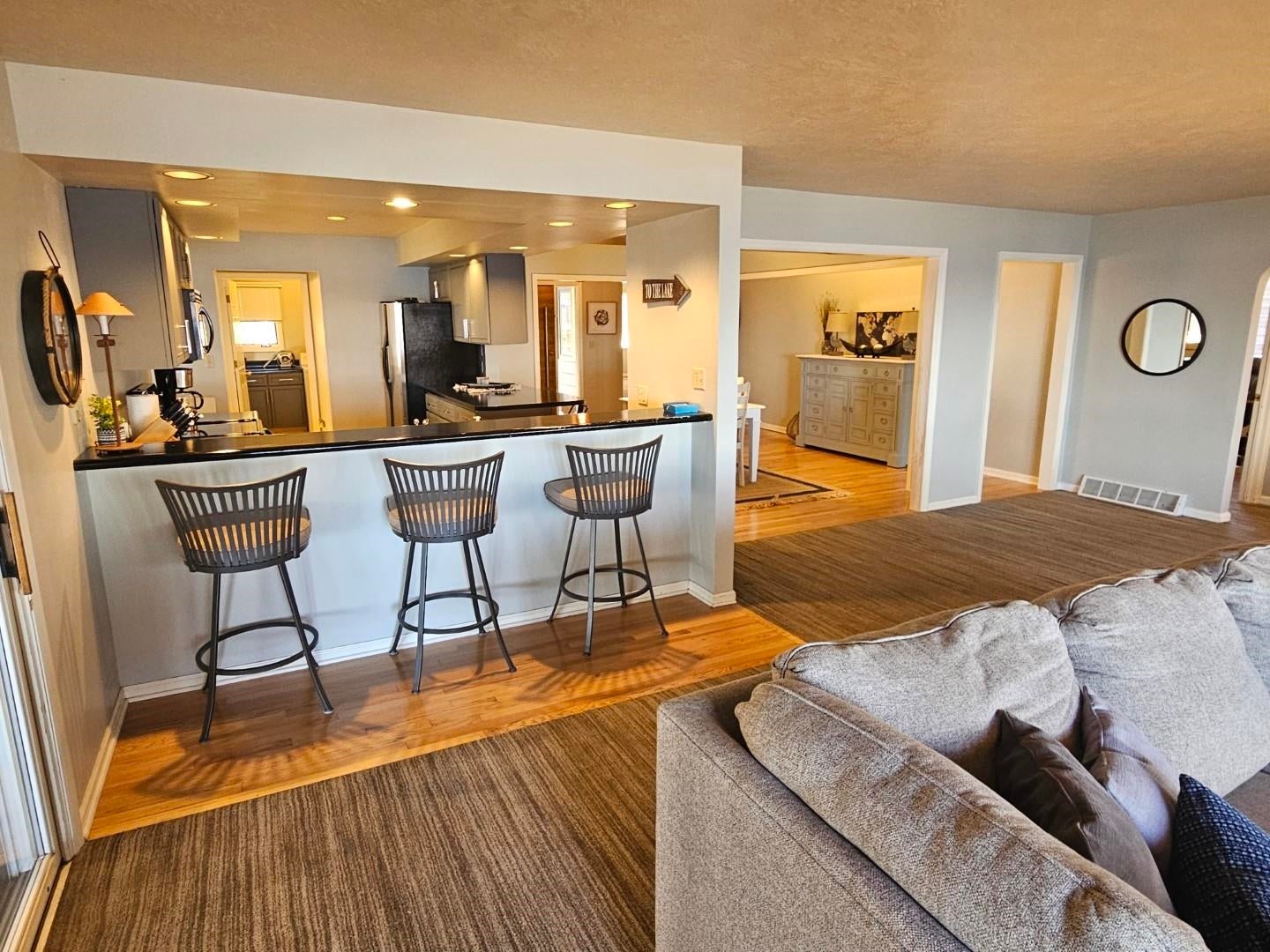 Arnolds Park, Iowa, 51331, United States, 4 Bedrooms Bedrooms, ,2 BathroomsBathrooms,Residential,Active,1960155