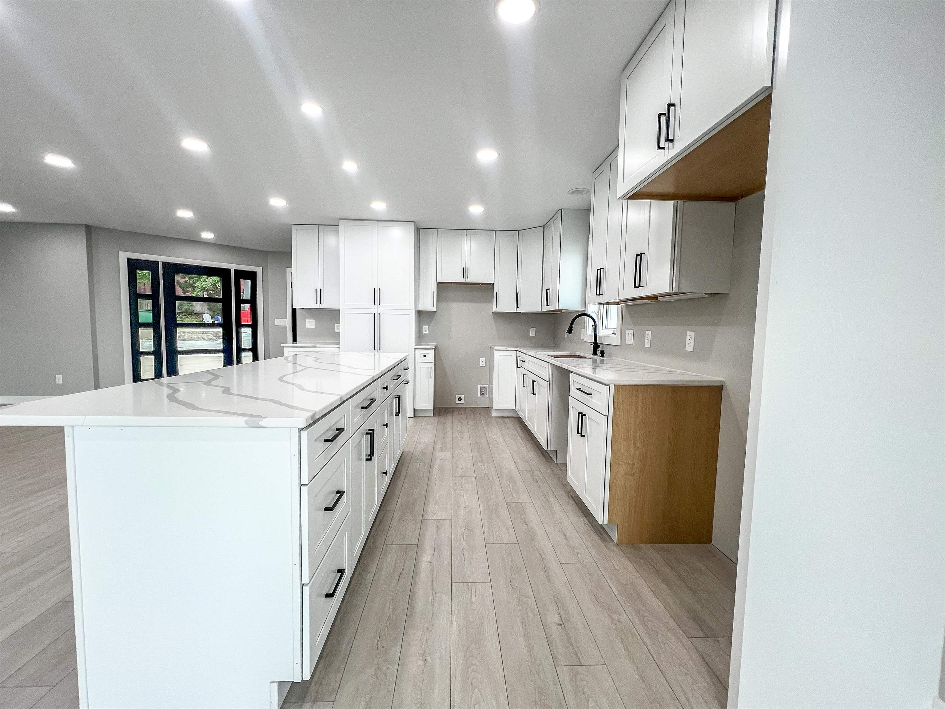 Okoboji, Iowa, 51355, United States, 5 Bedrooms Bedrooms, ,5 BathroomsBathrooms,Residential,Active,2007168