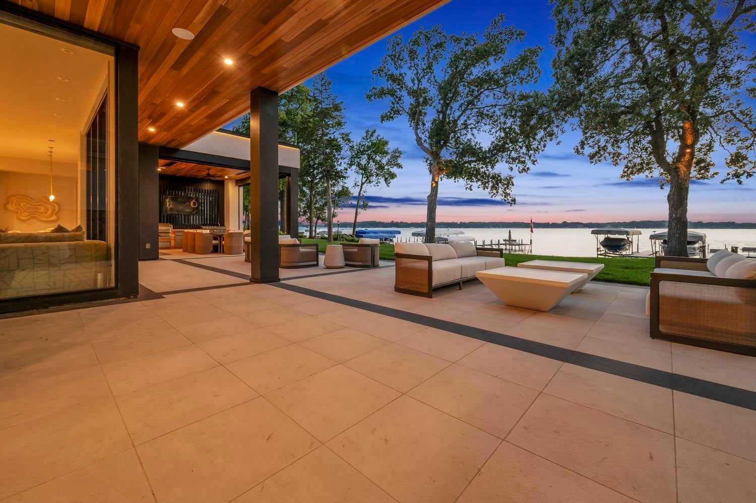 Okoboji, Iowa, 51355, United States, 6 Bedrooms Bedrooms, ,7 BathroomsBathrooms,Residential,Active,1915050