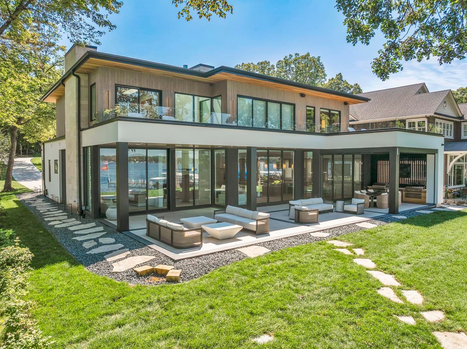 Okoboji, Iowa, 51355, United States, 6 Bedrooms Bedrooms, ,7 BathroomsBathrooms,Residential,Active,1915050