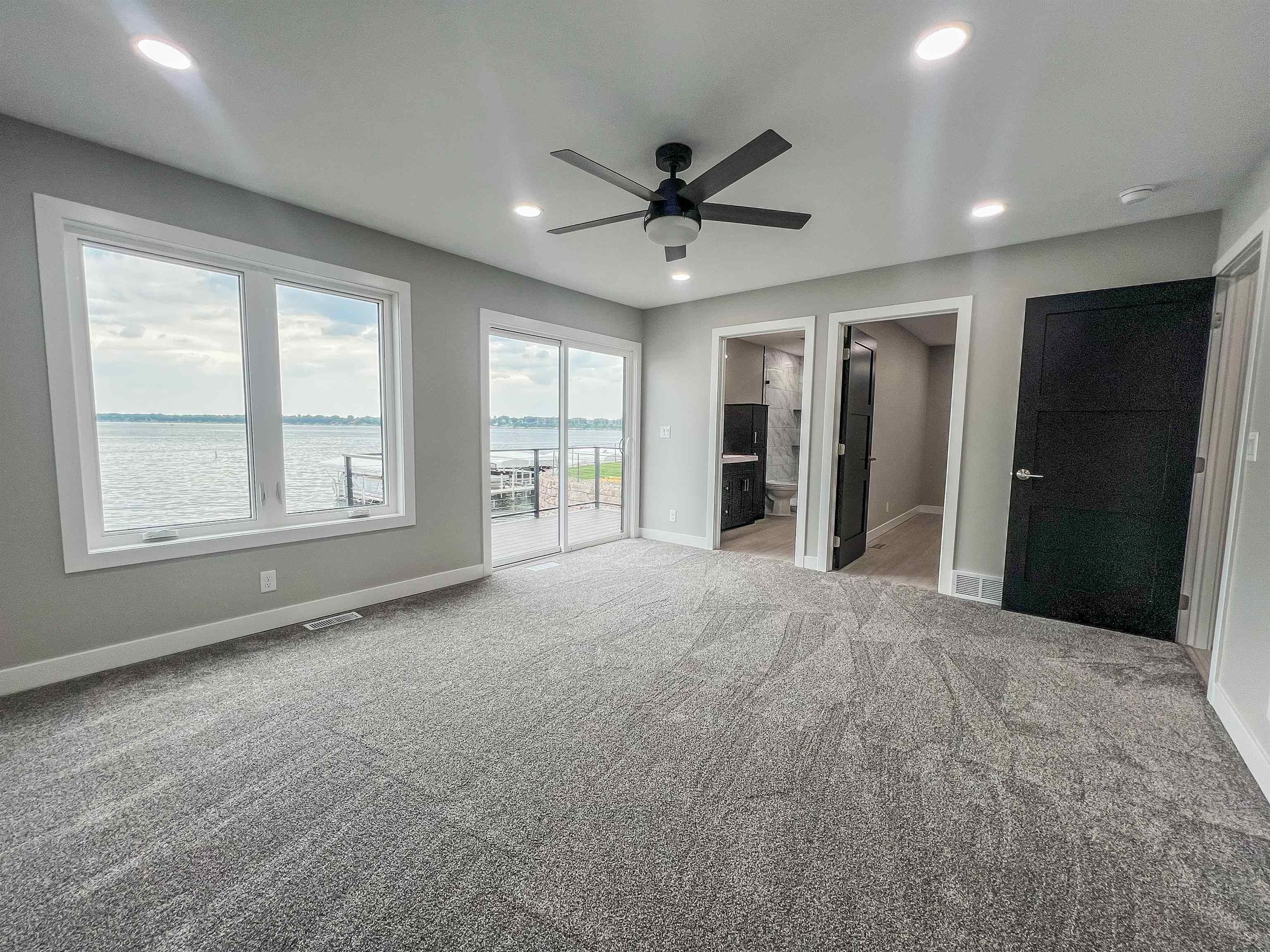 Okoboji, Iowa, 51355, United States, 5 Bedrooms Bedrooms, ,5 BathroomsBathrooms,Residential,Active,2007168