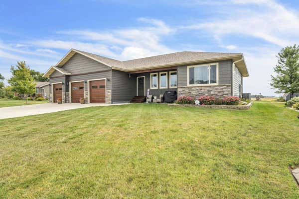 111 W BAY RD, LAKE PARK, IA 51347 - Image 1