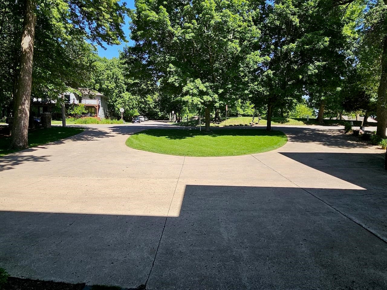 Okoboji, Iowa, 51355, United States, 8 Bedrooms Bedrooms, ,7 BathroomsBathrooms,Residential,Active,1953699