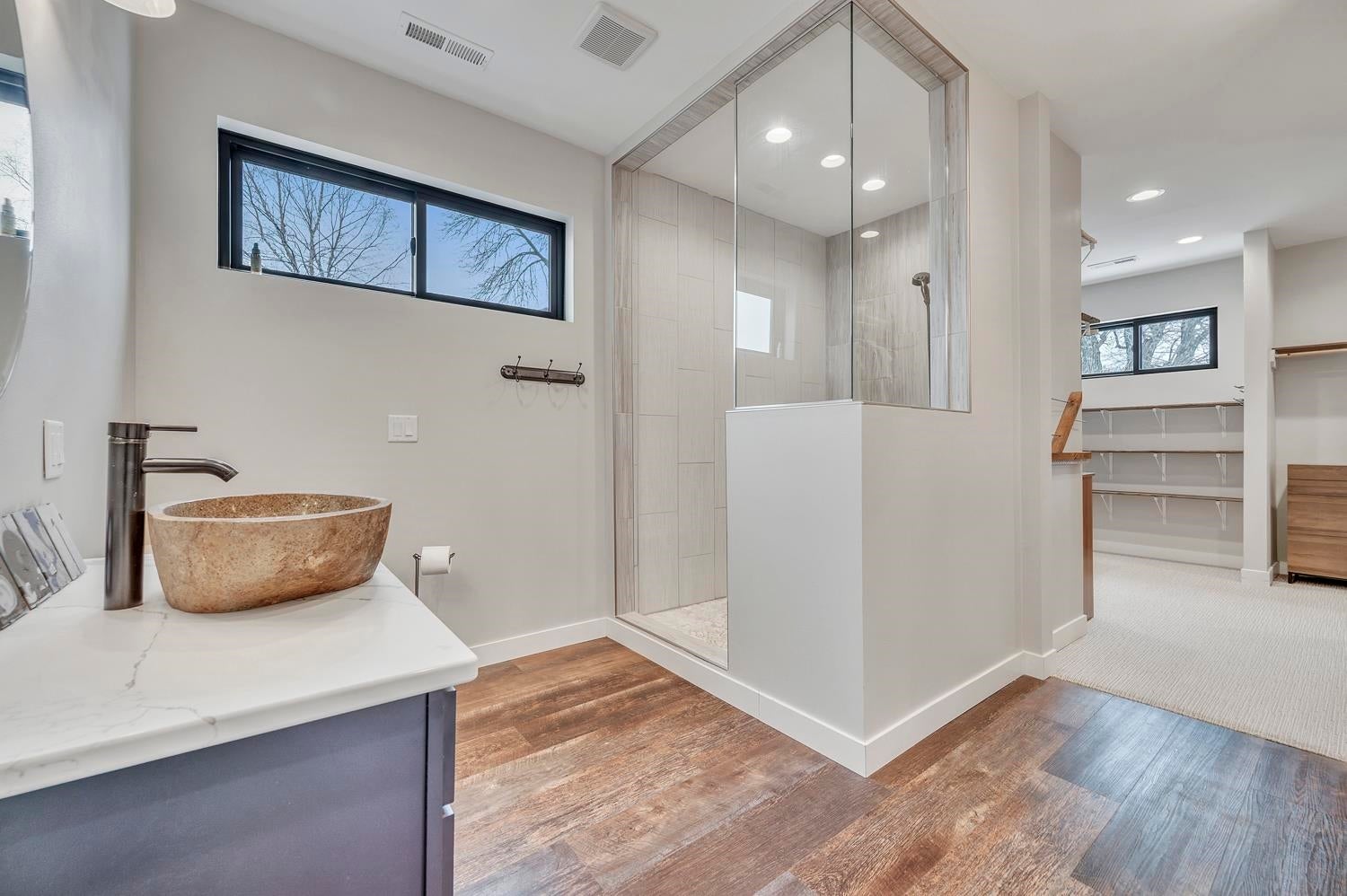 Wahpeton, Iowa, 51351, United States, 4 Bedrooms Bedrooms, ,3 BathroomsBathrooms,Residential,Active,2012475