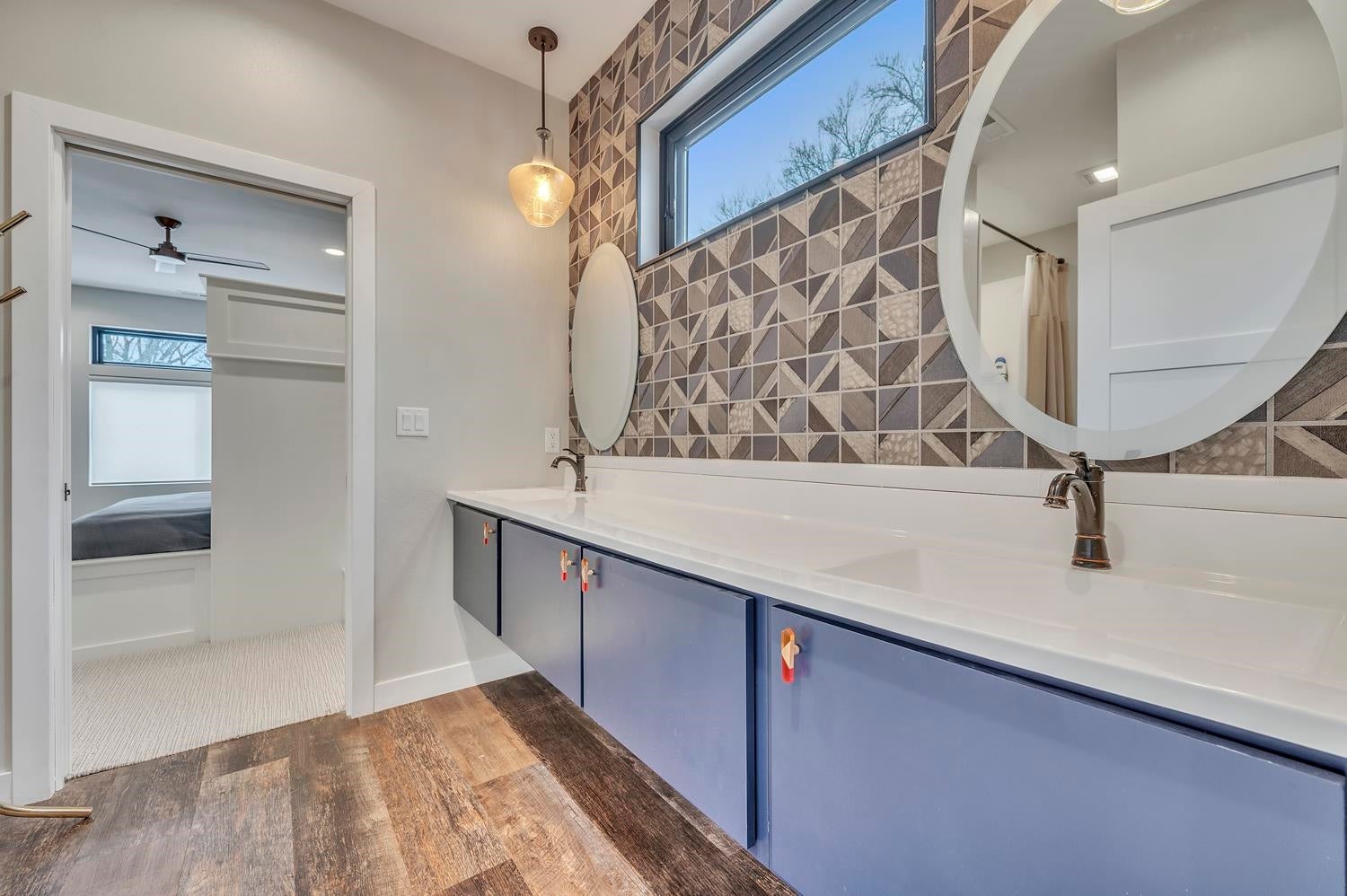 Wahpeton, Iowa, 51351, United States, 4 Bedrooms Bedrooms, ,3 BathroomsBathrooms,Residential,Active,2012475