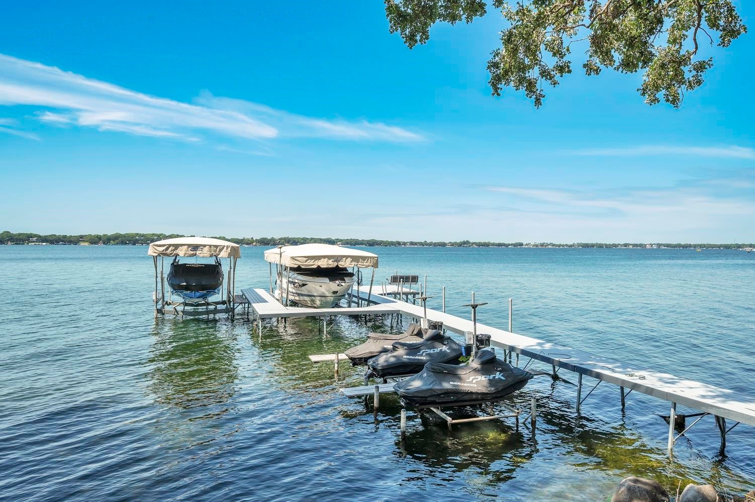 Okoboji, Iowa, 51355, United States, 6 Bedrooms Bedrooms, ,7 BathroomsBathrooms,Residential,Active,1915050