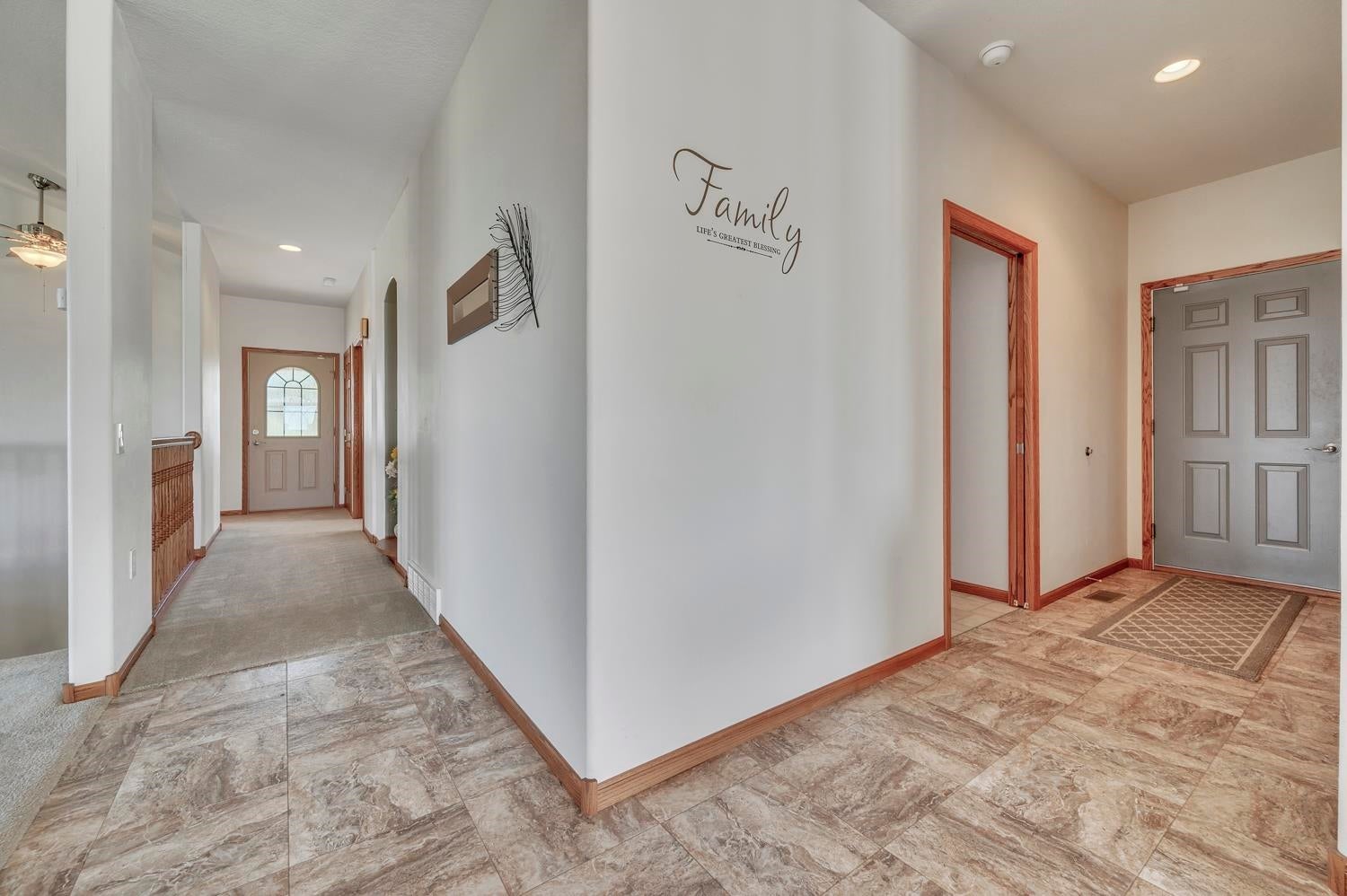 Spirit Lake, Iowa, 51360, United States, 6 Bedrooms Bedrooms, ,4 BathroomsBathrooms,Residential,Active,2012191