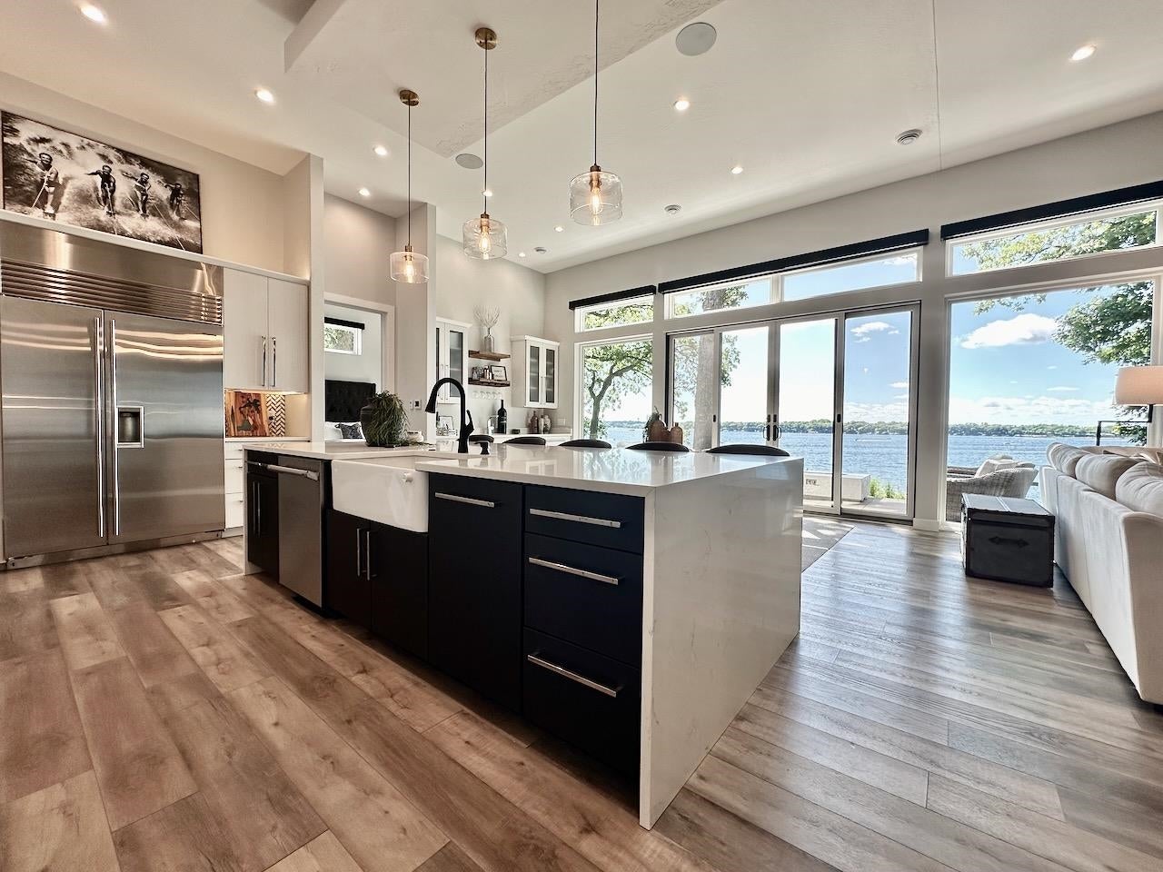 Okoboji, Iowa, 51355, United States, 8 Bedrooms Bedrooms, ,7 BathroomsBathrooms,Residential,Active,2006839