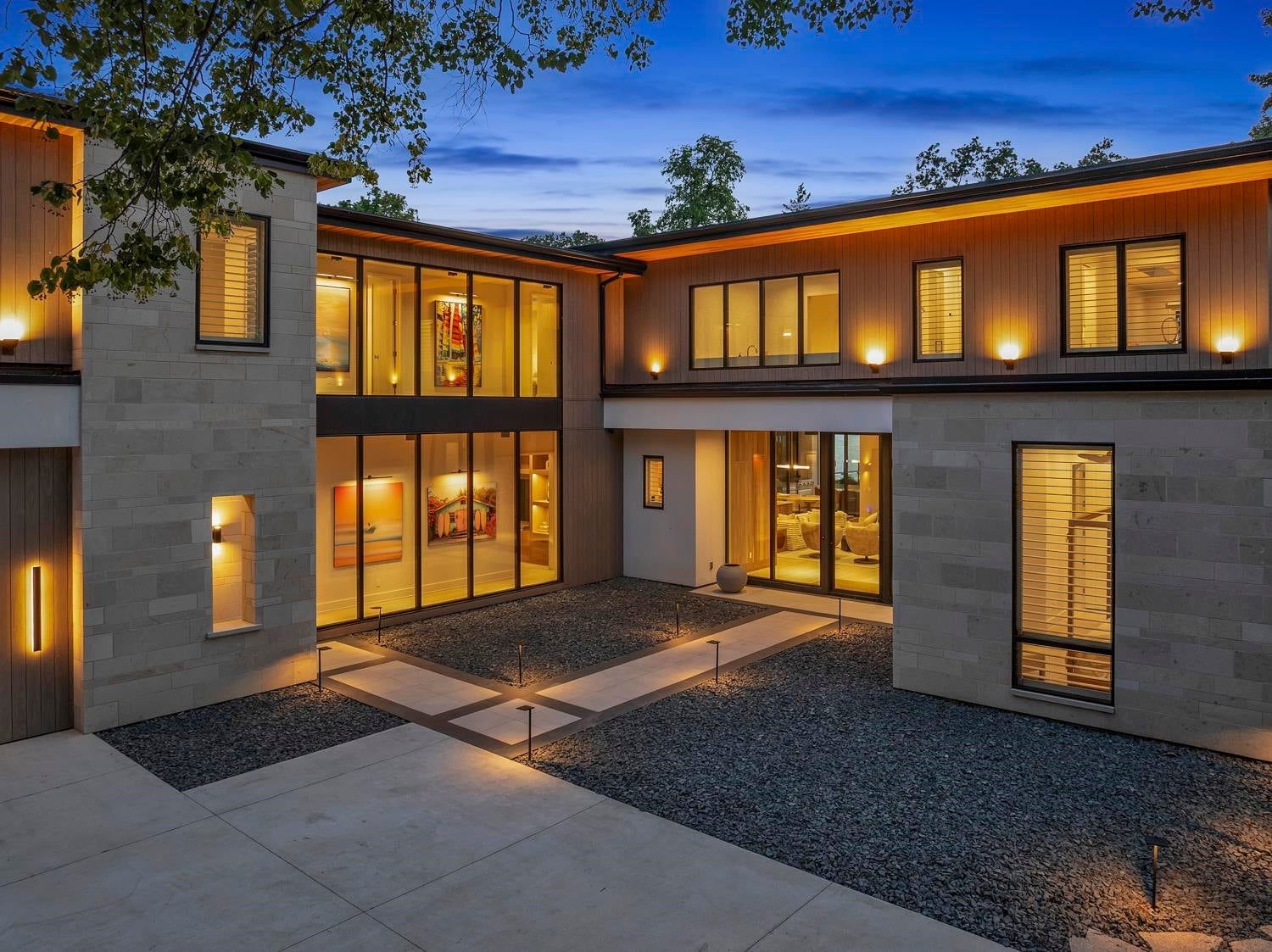 Okoboji, Iowa, 51355, United States, 6 Bedrooms Bedrooms, ,7 BathroomsBathrooms,Residential,Active,1915050