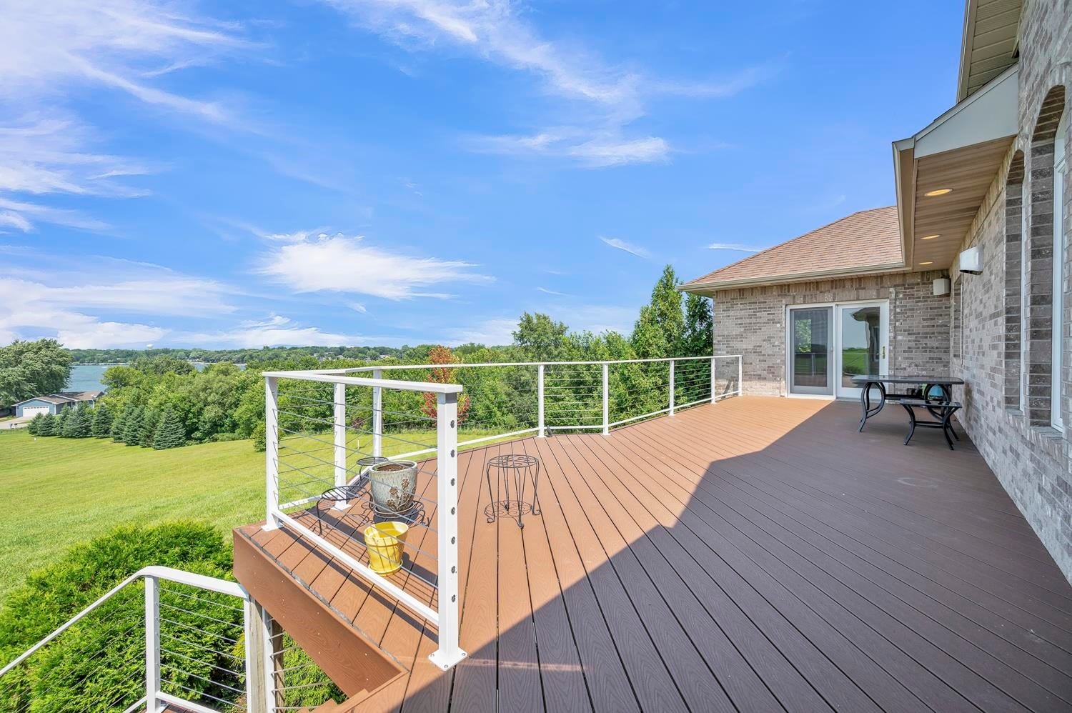 Spirit Lake, Iowa, 51360, United States, 6 Bedrooms Bedrooms, ,4 BathroomsBathrooms,Residential,Active,2012191