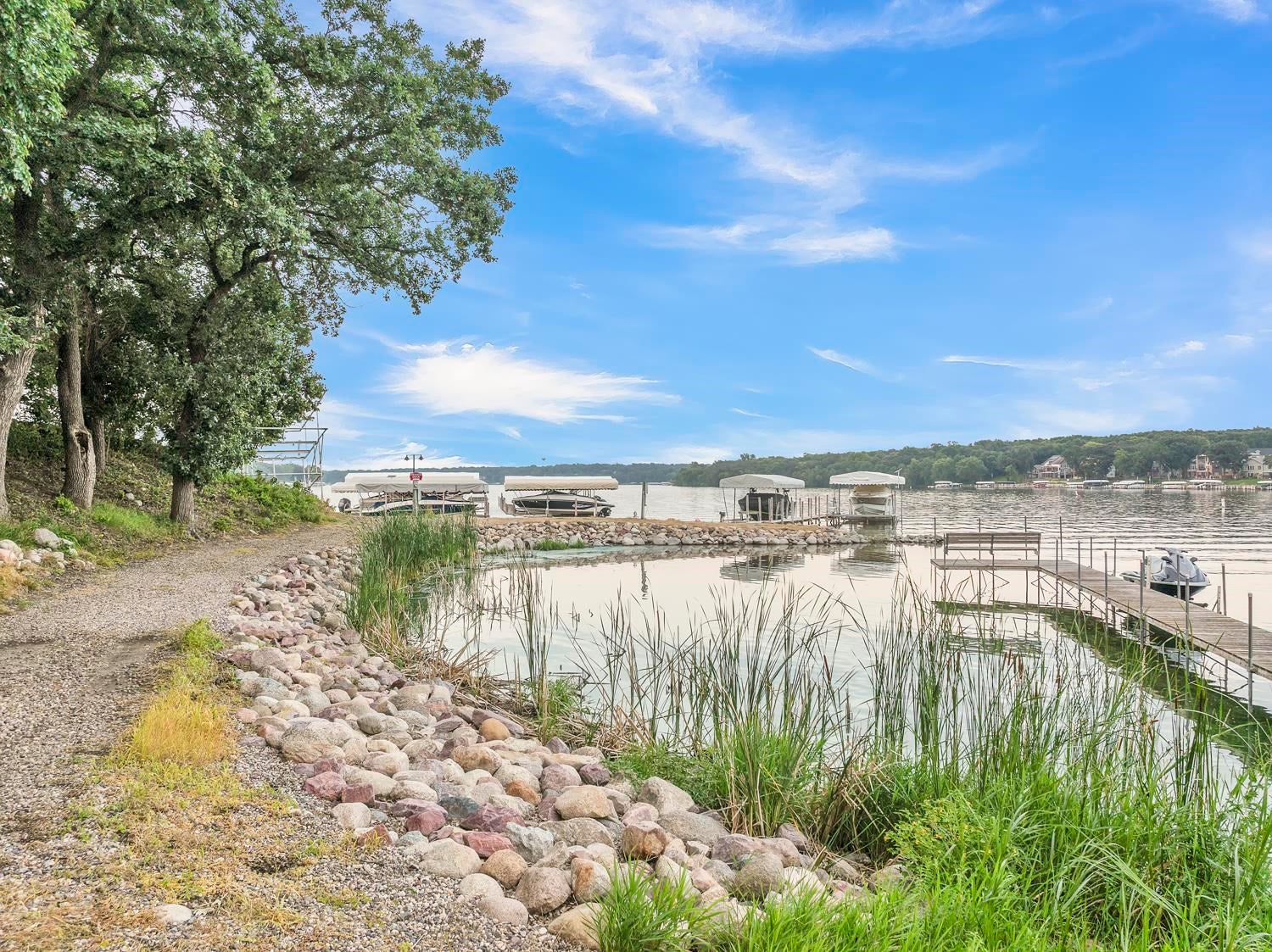 Spirit Lake, Iowa, 51360, United States, 6 Bedrooms Bedrooms, ,4 BathroomsBathrooms,Residential,Active,2012191