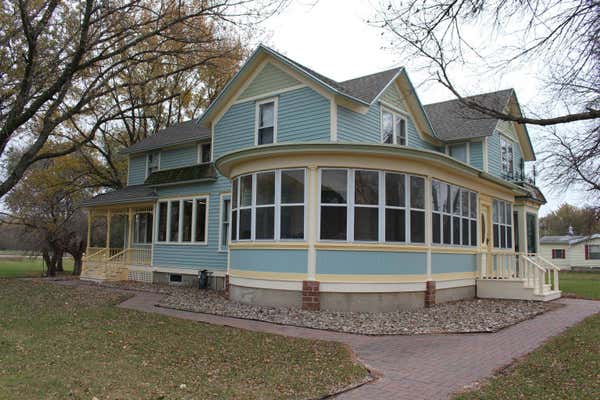 202 N ELDER AVE, GRAETTINGER, IA 51342 - Image 1