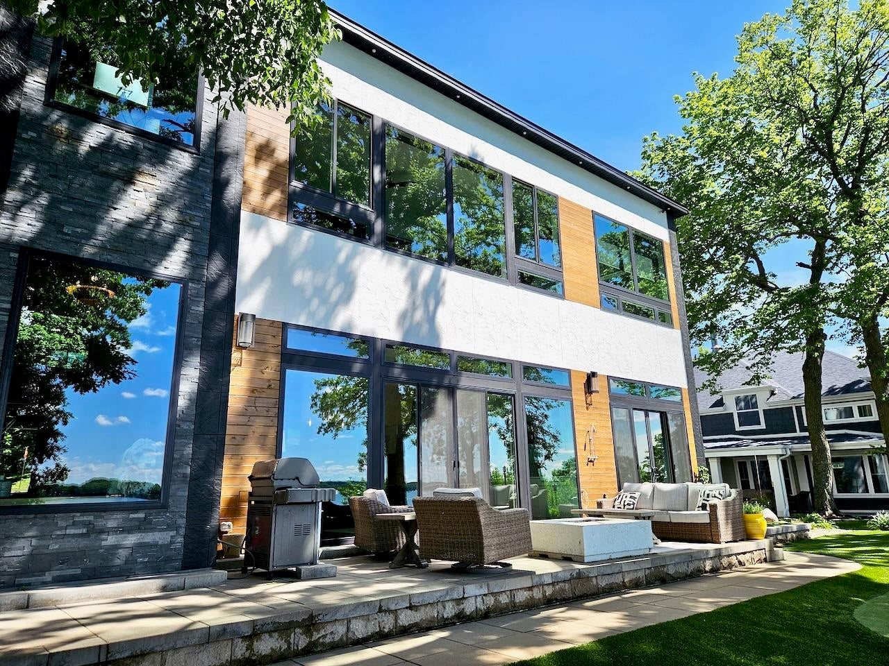 Okoboji, Iowa, 51355, United States, 8 Bedrooms Bedrooms, ,7 BathroomsBathrooms,Residential,Active,1953699