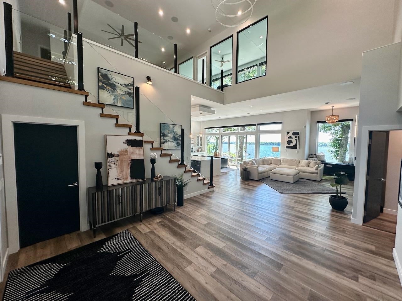 Okoboji, Iowa, 51355, United States, 8 Bedrooms Bedrooms, ,7 BathroomsBathrooms,Residential,Active,1953699