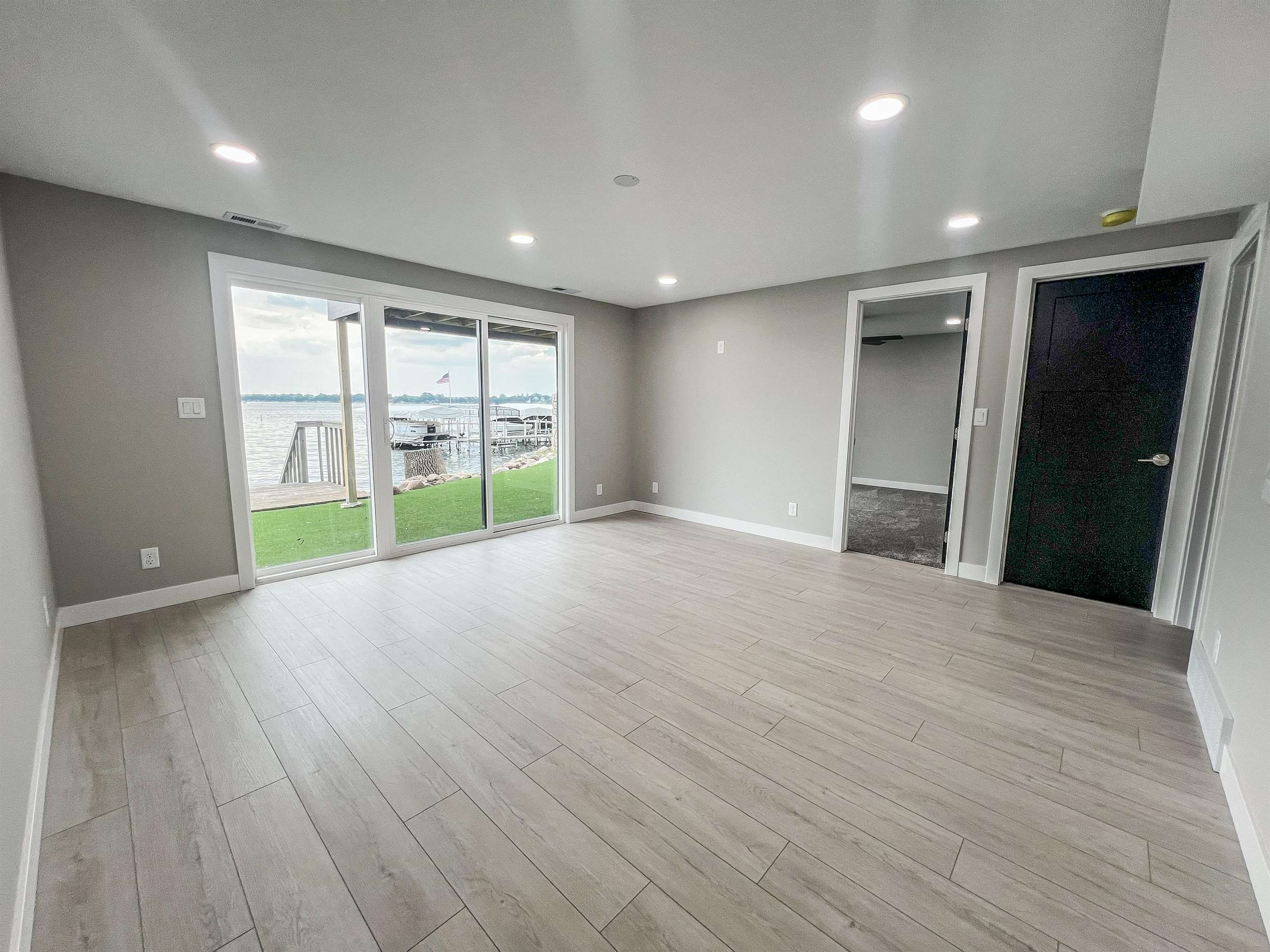 Okoboji, Iowa, 51355, United States, 5 Bedrooms Bedrooms, ,5 BathroomsBathrooms,Residential,Active,2007168