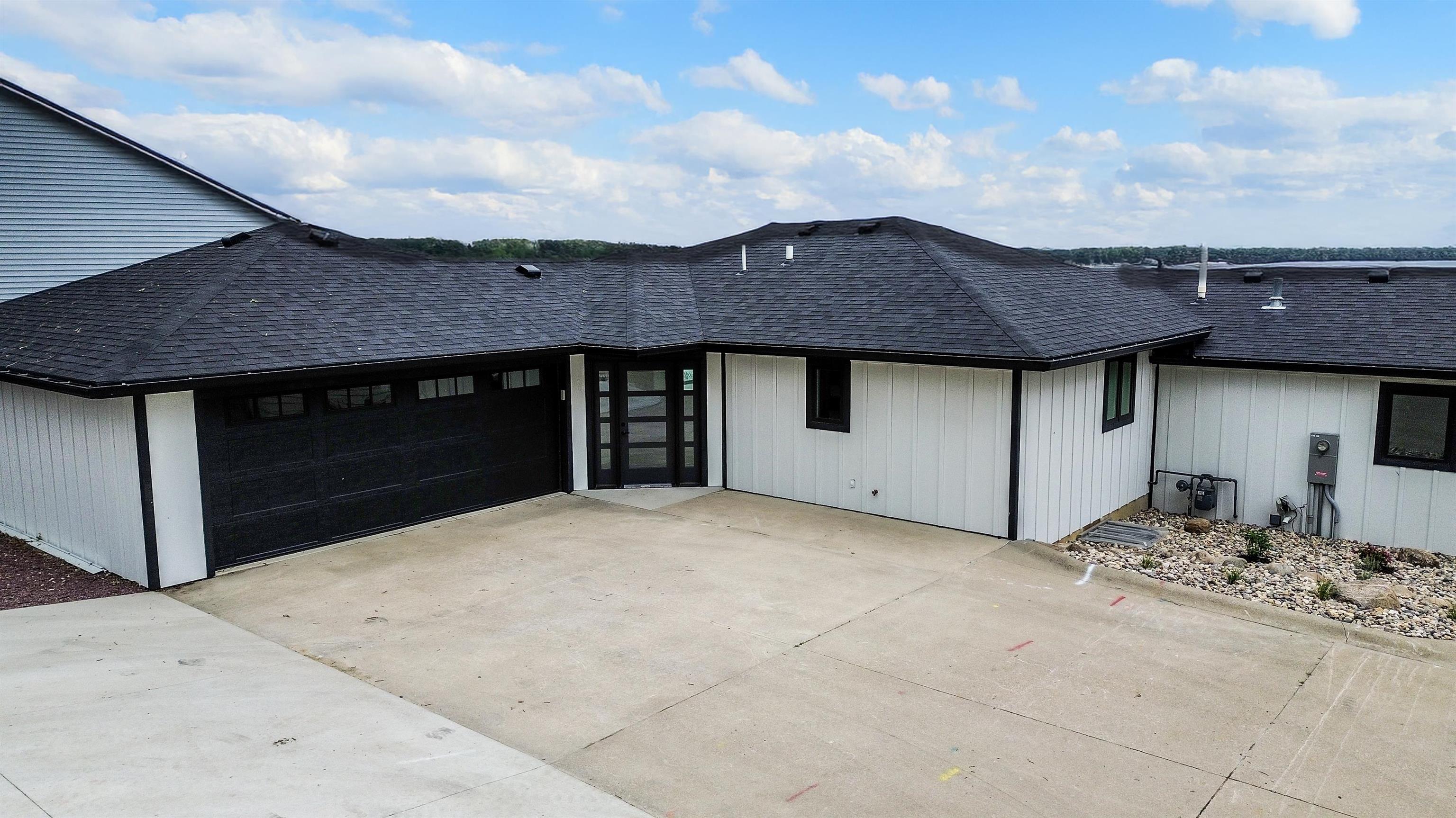 Okoboji, Iowa, 51355, United States, 5 Bedrooms Bedrooms, ,5 BathroomsBathrooms,Residential,Active,2007168