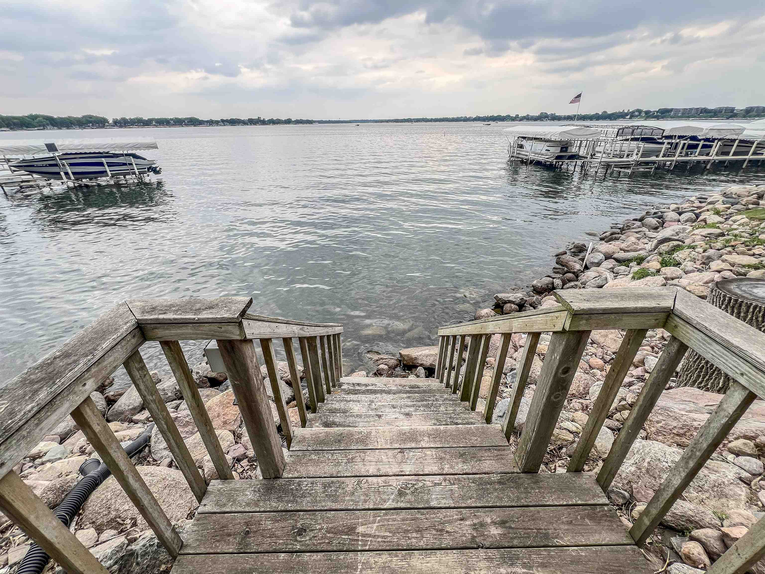 Okoboji, Iowa, 51355, United States, ,5 BathroomsBathrooms,Residential,Active,1849201