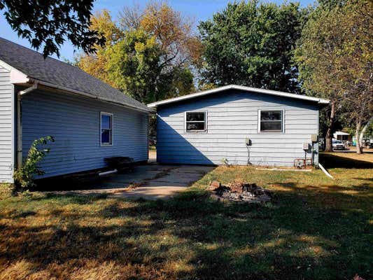 210 35TH AVE W, SPENCER, IA 51301, photo 3 of 19