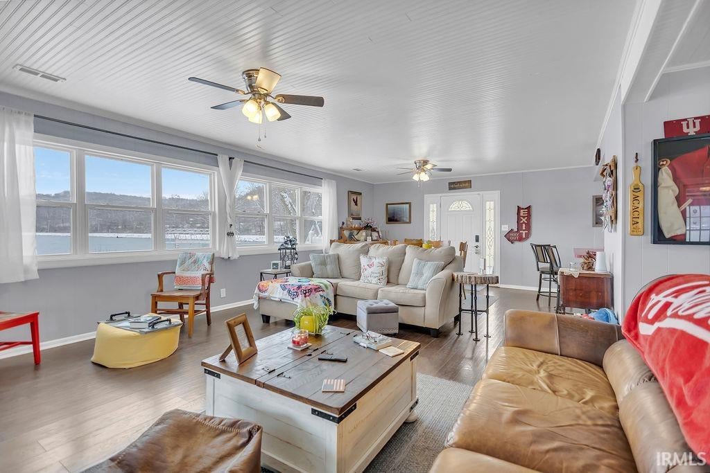 Unionville, Indiana, 47468, United States, 2 Bedrooms Bedrooms, ,2 BathroomsBathrooms,Residential,Active,2001339