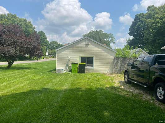 1035 ELM ST, HUNTINGTON, IN 46750 - Image 1