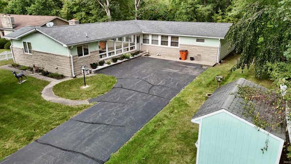 610 N FOREST DR, WINAMAC, IN 46996 - Image 1