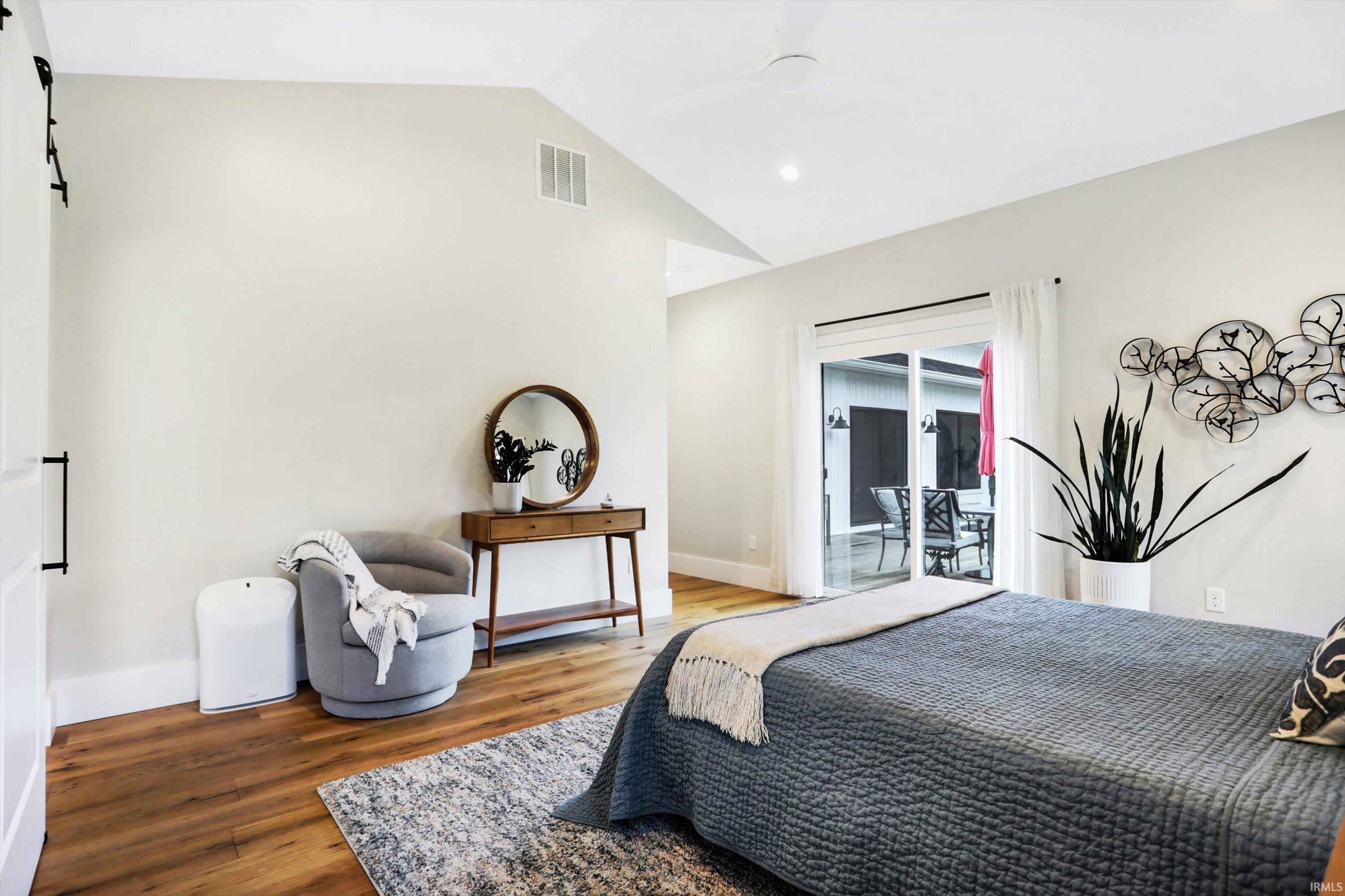 Bloomington, Indiana, 47404, United States, 3 Bedrooms Bedrooms, ,3 BathroomsBathrooms,Residential,Active,2010182