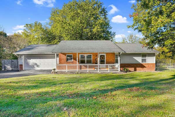 453 BOYD LN, BEDFORD, IN 47421, photo 2 of 29