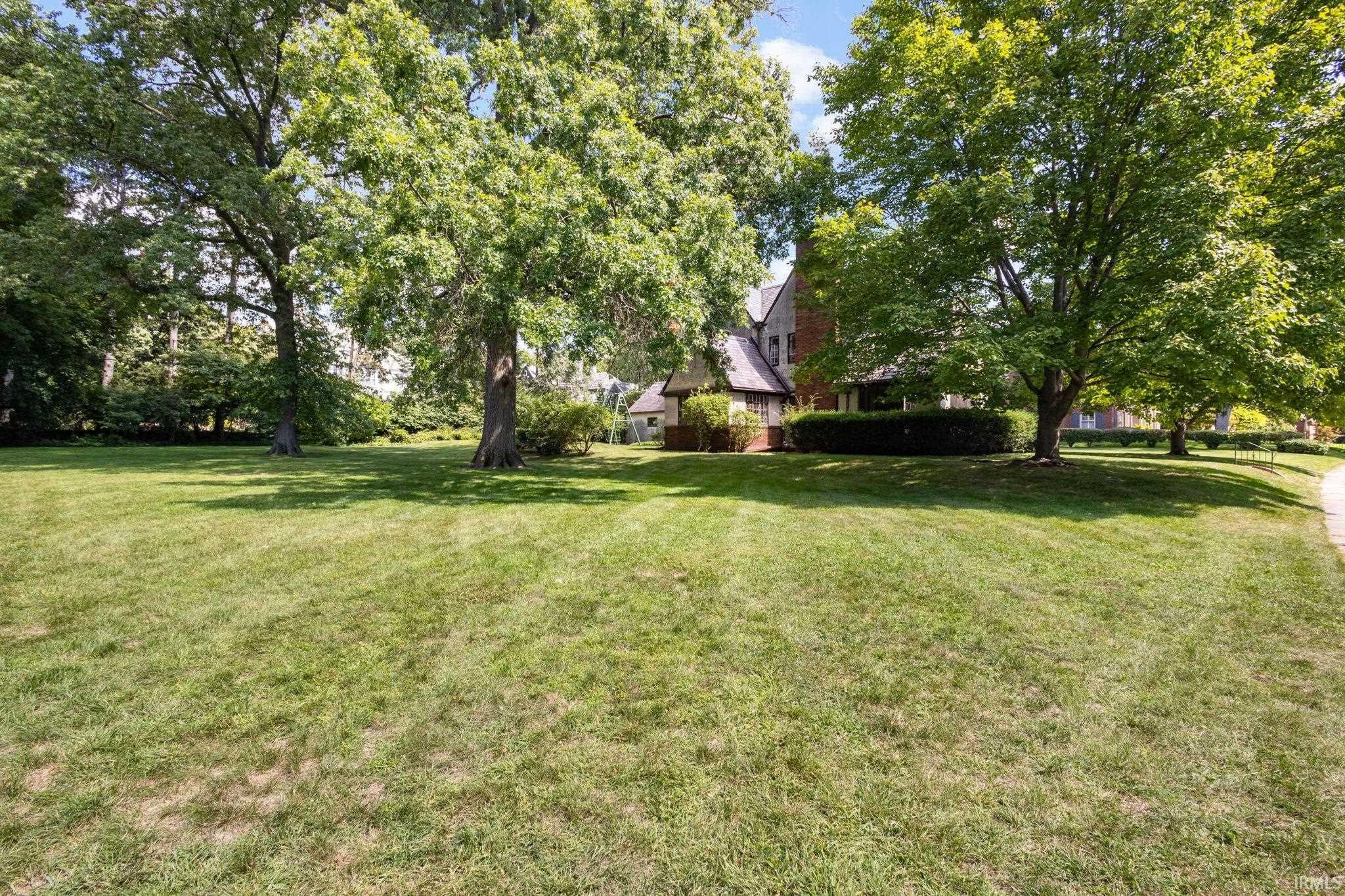 South Bend, Indiana, 46615, United States, 3 Bedrooms Bedrooms, ,2 BathroomsBathrooms,Residential,Active,1936143