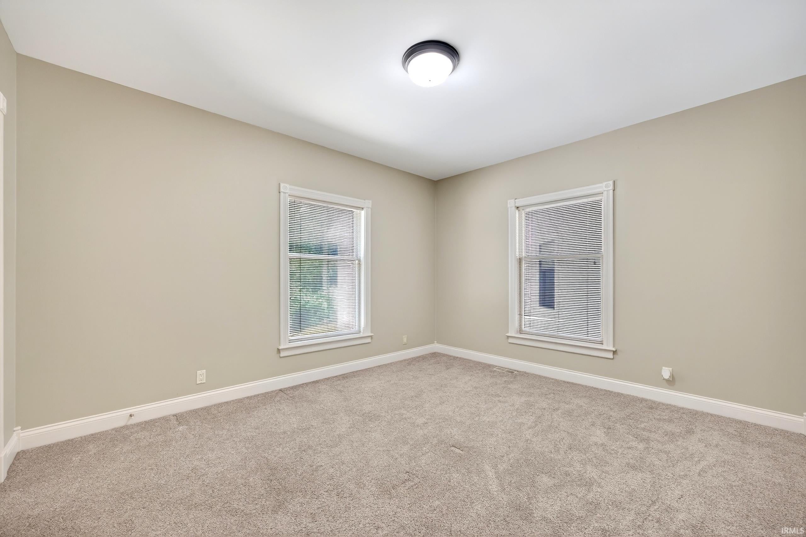 Bloomington, Indiana, 47408, United States, 4 Bedrooms Bedrooms, ,5 BathroomsBathrooms,Residential,Active,1943779