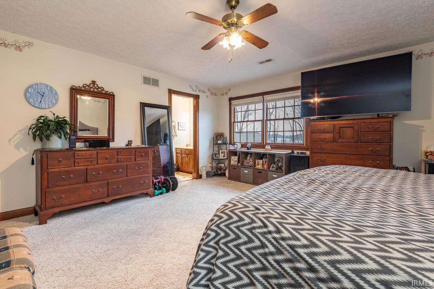 Heltonville, Indiana, 47436, United States, 4 Bedrooms Bedrooms, ,3 BathroomsBathrooms,Residential,Active,2011433