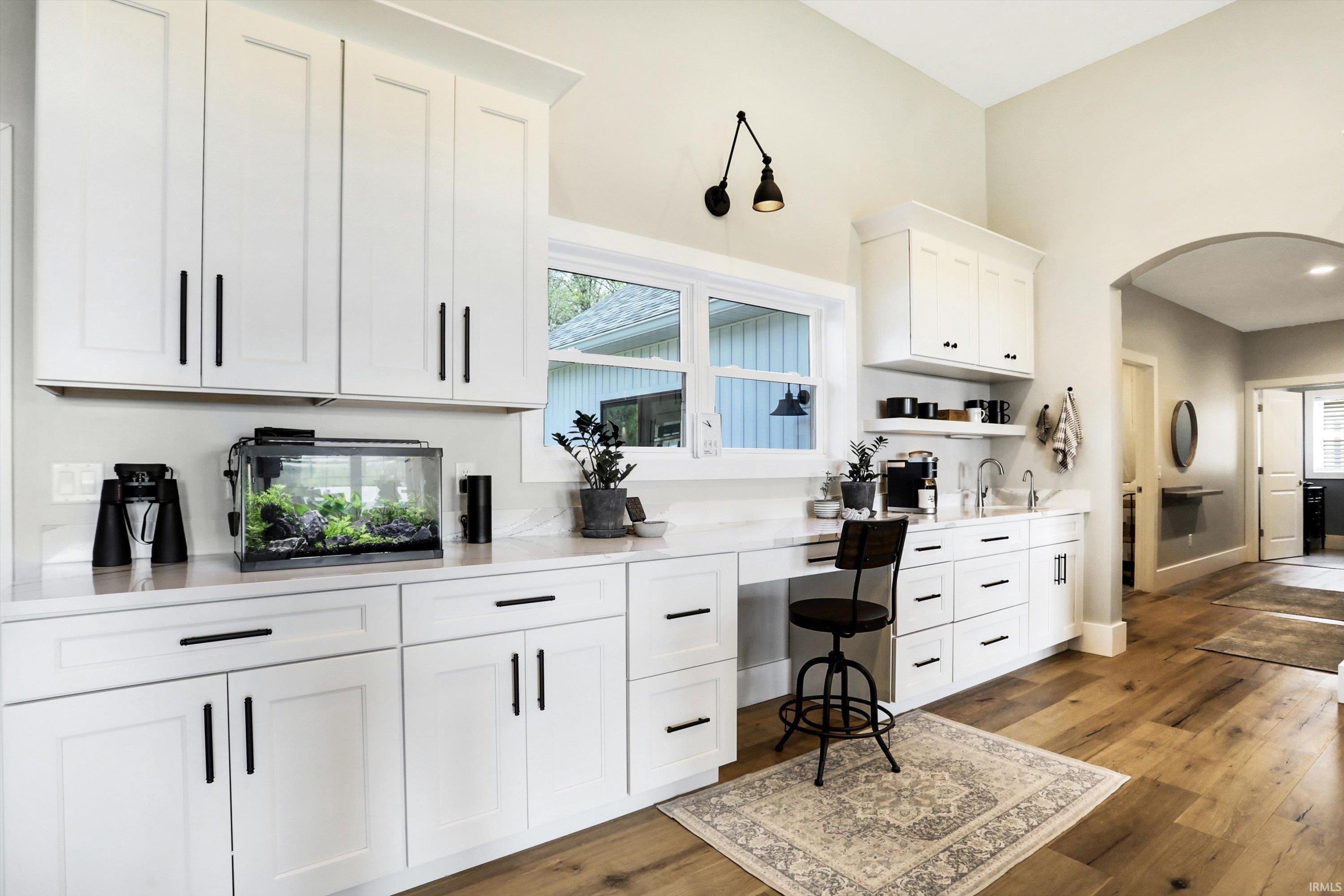 Bloomington, Indiana, 47404, United States, 3 Bedrooms Bedrooms, ,3 BathroomsBathrooms,Residential,Active,2010182