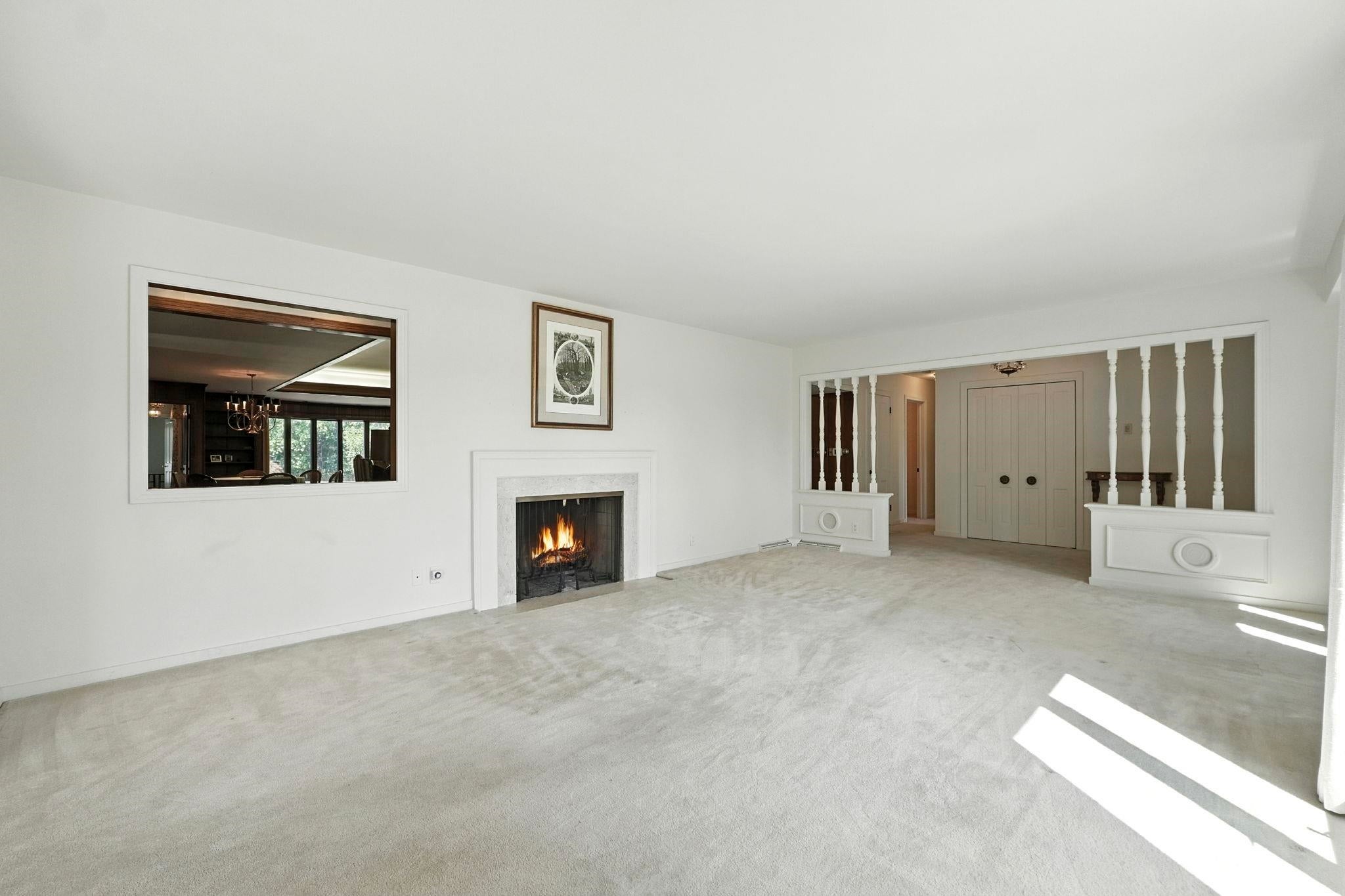 Angola, Indiana, 46703, United States, 4 Bedrooms Bedrooms, ,5 BathroomsBathrooms,Residential,Active,1934788