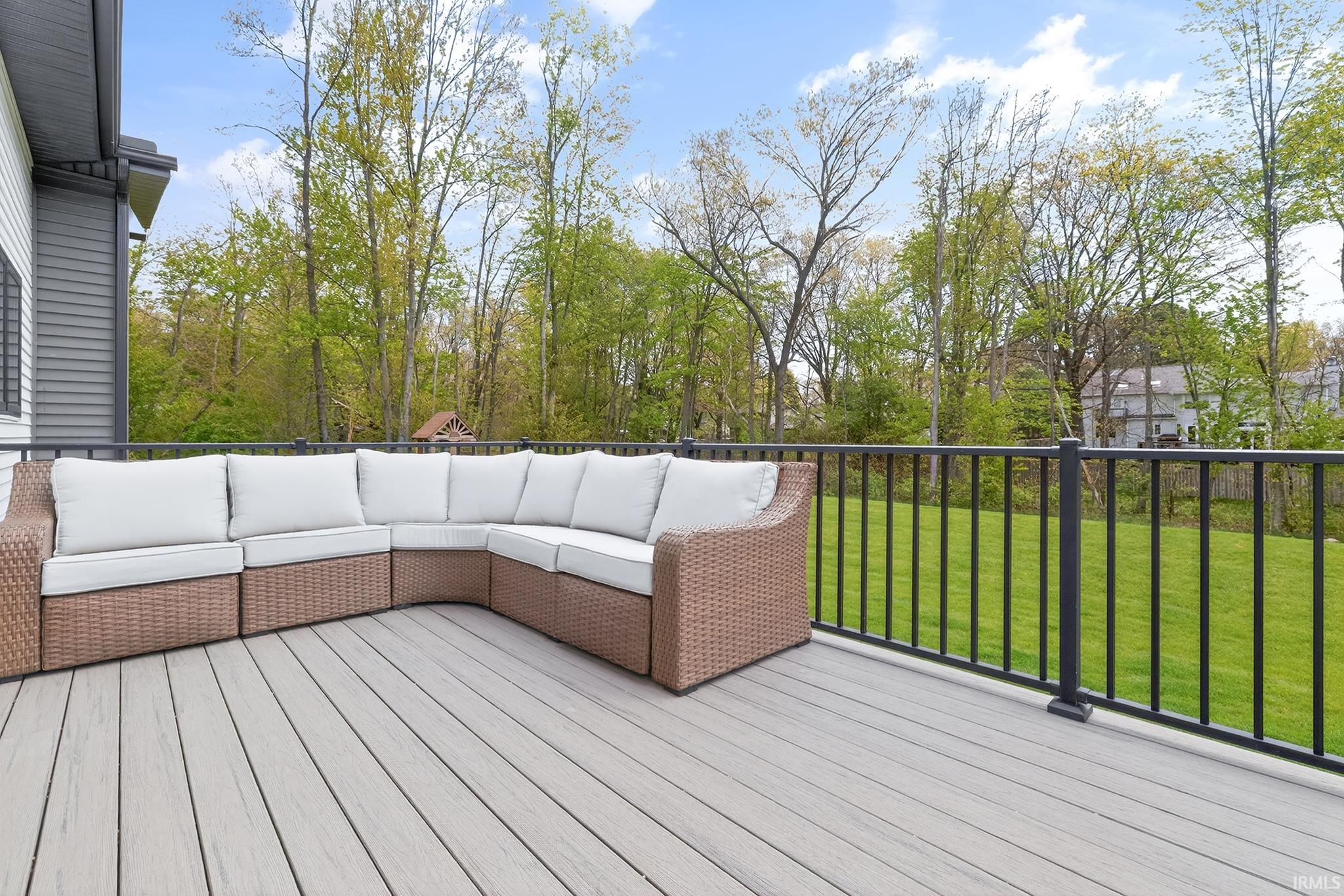 Granger, Indiana, 46530, United States, 4 Bedrooms Bedrooms, ,4 BathroomsBathrooms,Residential,Active,2045381