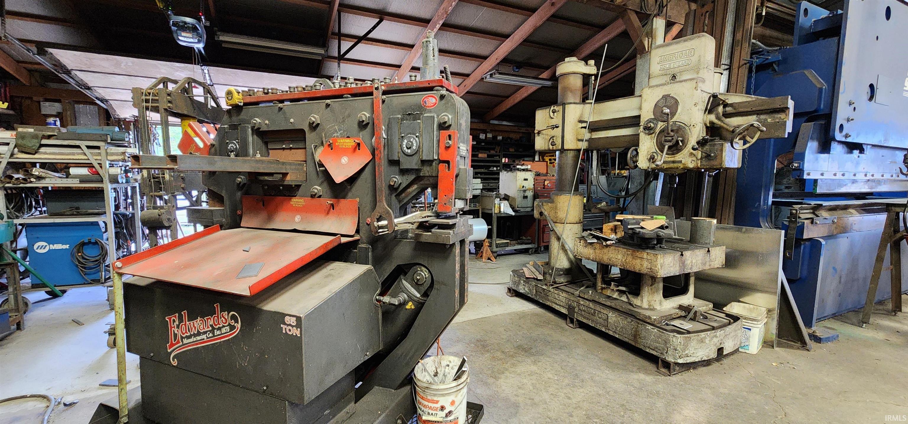 Washington, Indiana, 47501, United States, 2 Bedrooms Bedrooms, ,2 BathroomsBathrooms,Residential,Active,1952284