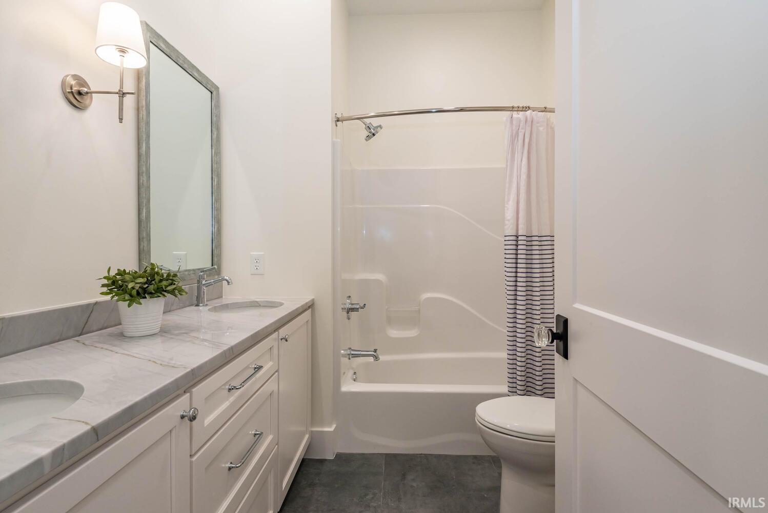 Bloomington, Indiana, 47404, United States, 3 Bedrooms Bedrooms, ,3 BathroomsBathrooms,Residential,Active,1936454