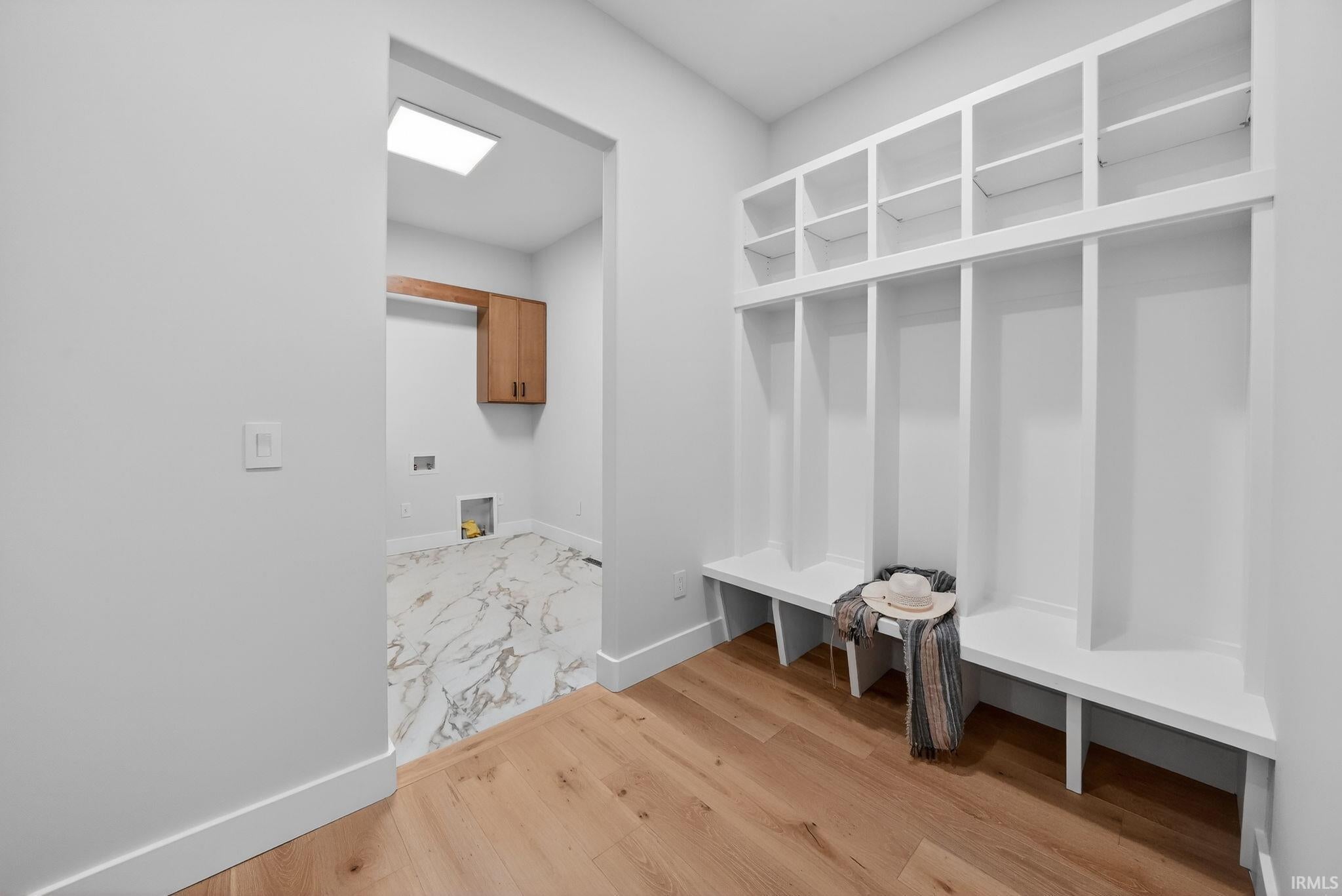 Granger, Indiana, 46530, United States, 5 Bedrooms Bedrooms, ,7 BathroomsBathrooms,Residential,Active,1997893