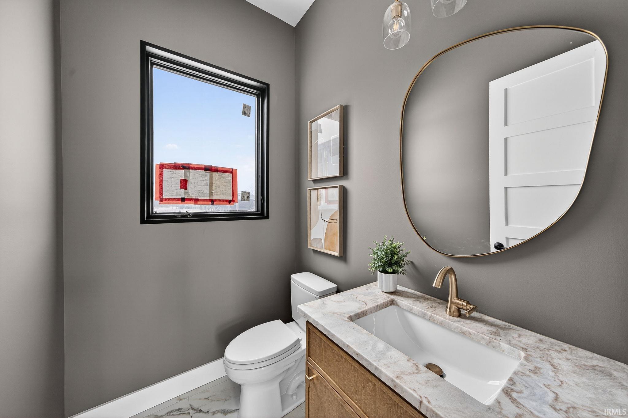 Granger, Indiana, 46530, United States, 5 Bedrooms Bedrooms, ,7 BathroomsBathrooms,Residential,Active,1997893