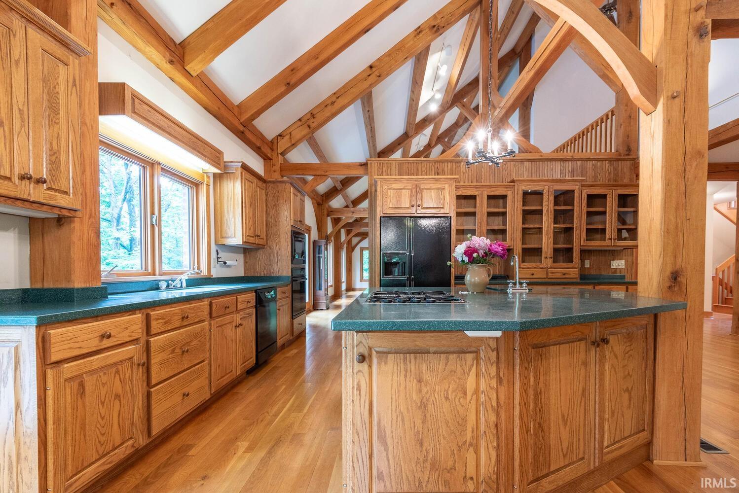 Bloomington, Indiana, 47401, United States, 5 Bedrooms Bedrooms, ,6 BathroomsBathrooms,Residential,Active,1821943