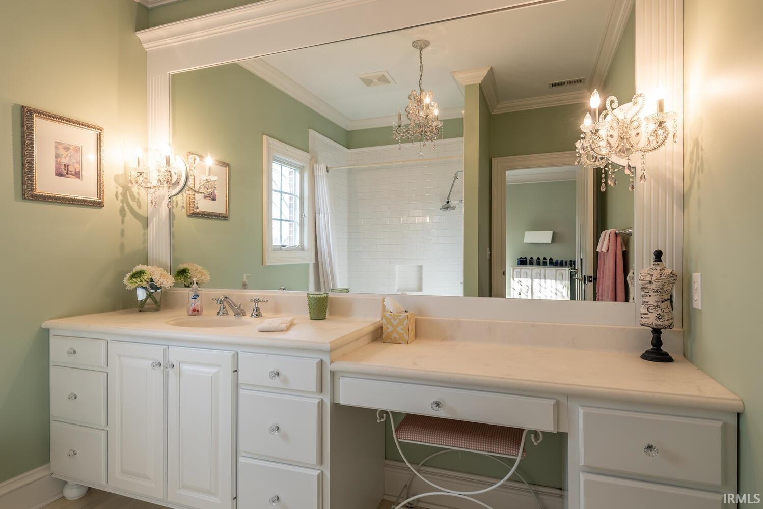 Bloomington, Indiana, 47401, United States, 5 Bedrooms Bedrooms, ,6 BathroomsBathrooms,Residential,Active,1787146