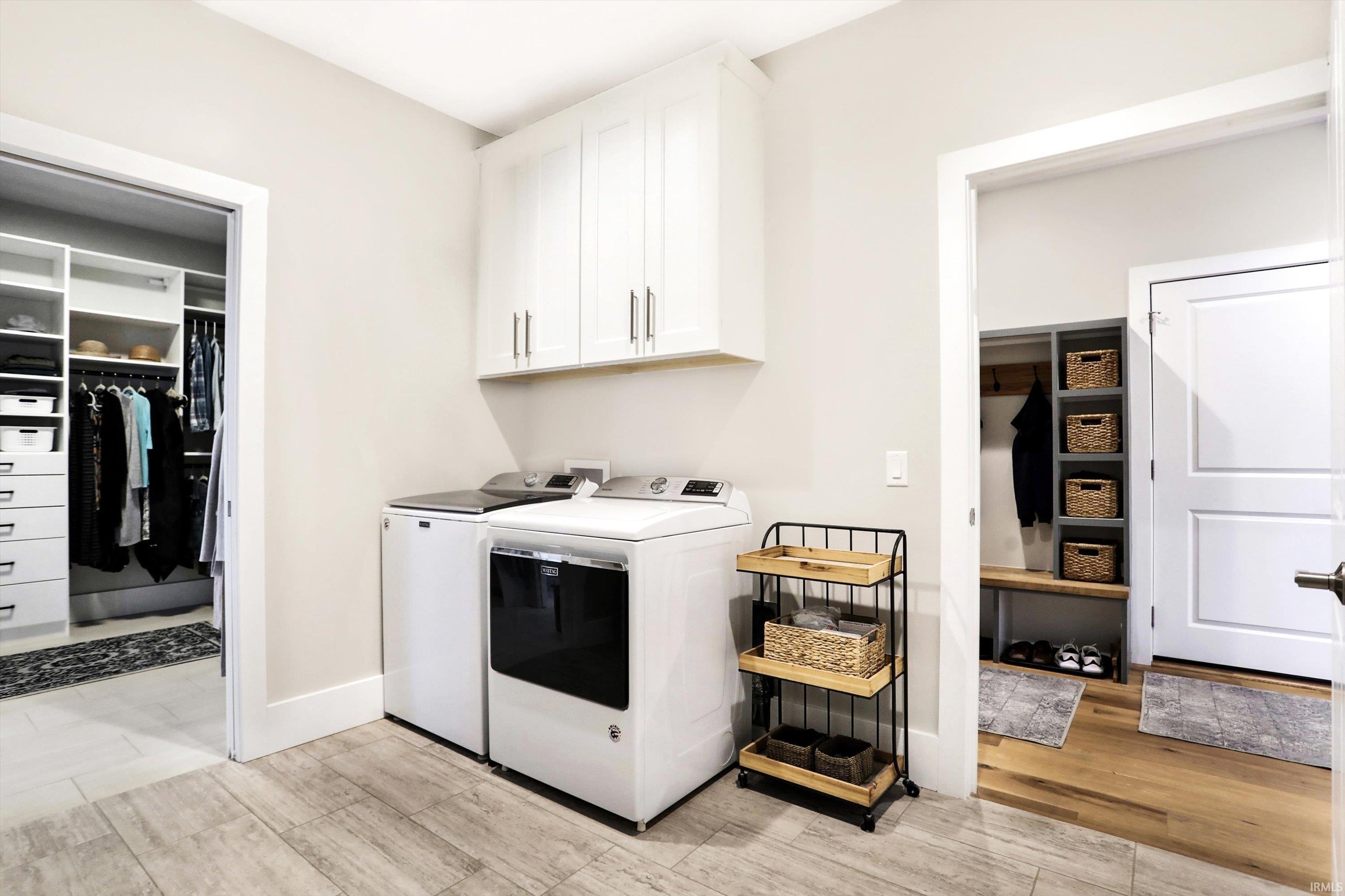 Bloomington, Indiana, 47404, United States, 3 Bedrooms Bedrooms, ,3 BathroomsBathrooms,Residential,Active,2010182