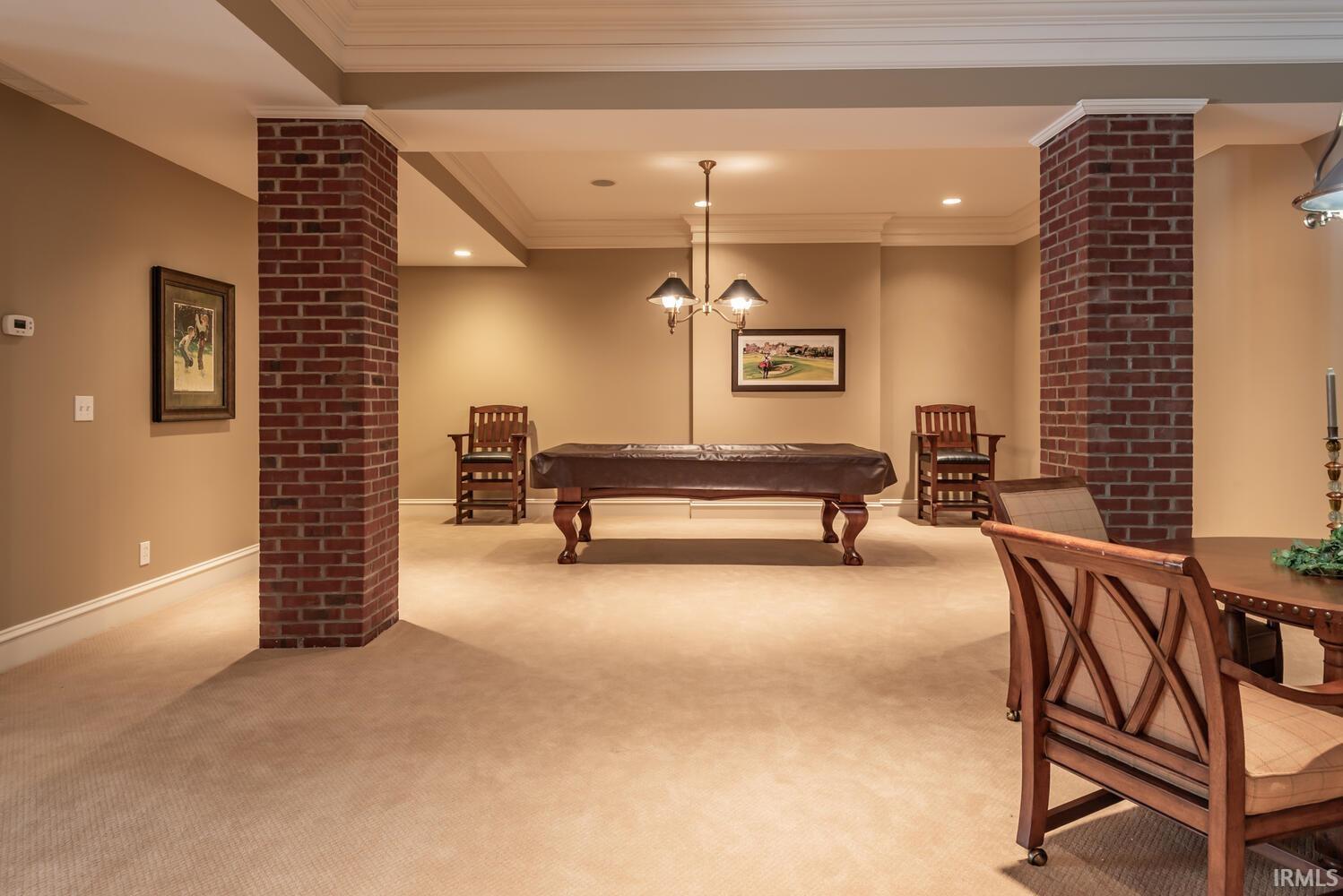 Bloomington, Indiana, 47401, United States, 5 Bedrooms Bedrooms, ,6 BathroomsBathrooms,Residential,Active,1787146