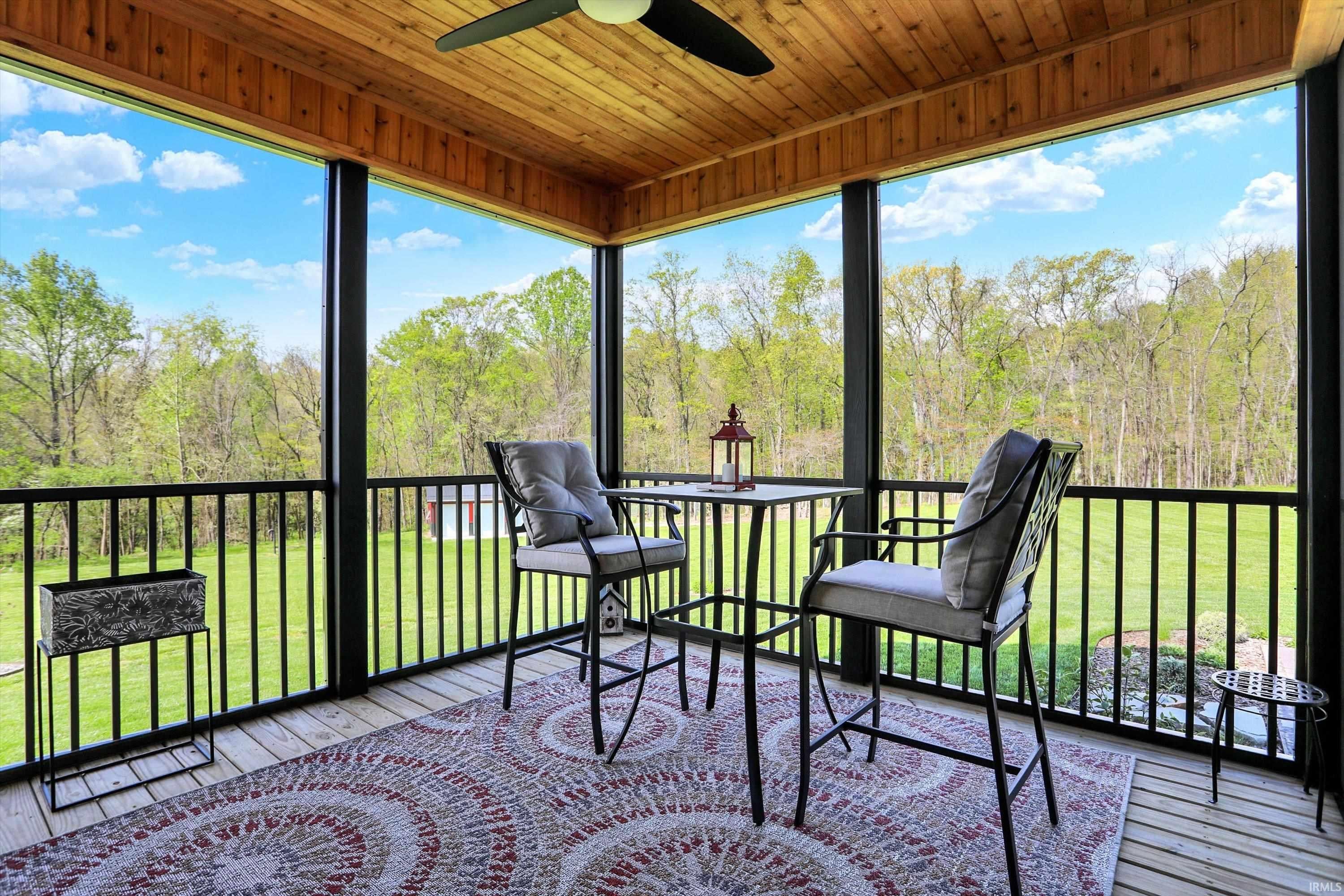 Bloomington, Indiana, 47404, United States, 3 Bedrooms Bedrooms, ,3 BathroomsBathrooms,Residential,Active,2010182