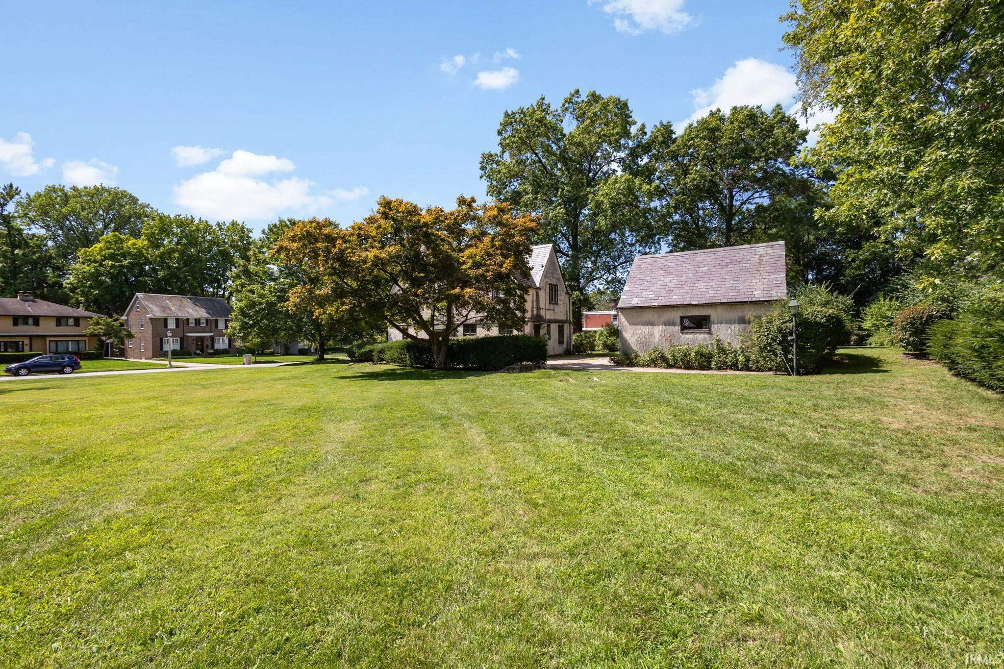 South Bend, Indiana, 46615, United States, 3 Bedrooms Bedrooms, ,2 BathroomsBathrooms,Residential,Active,1936143
