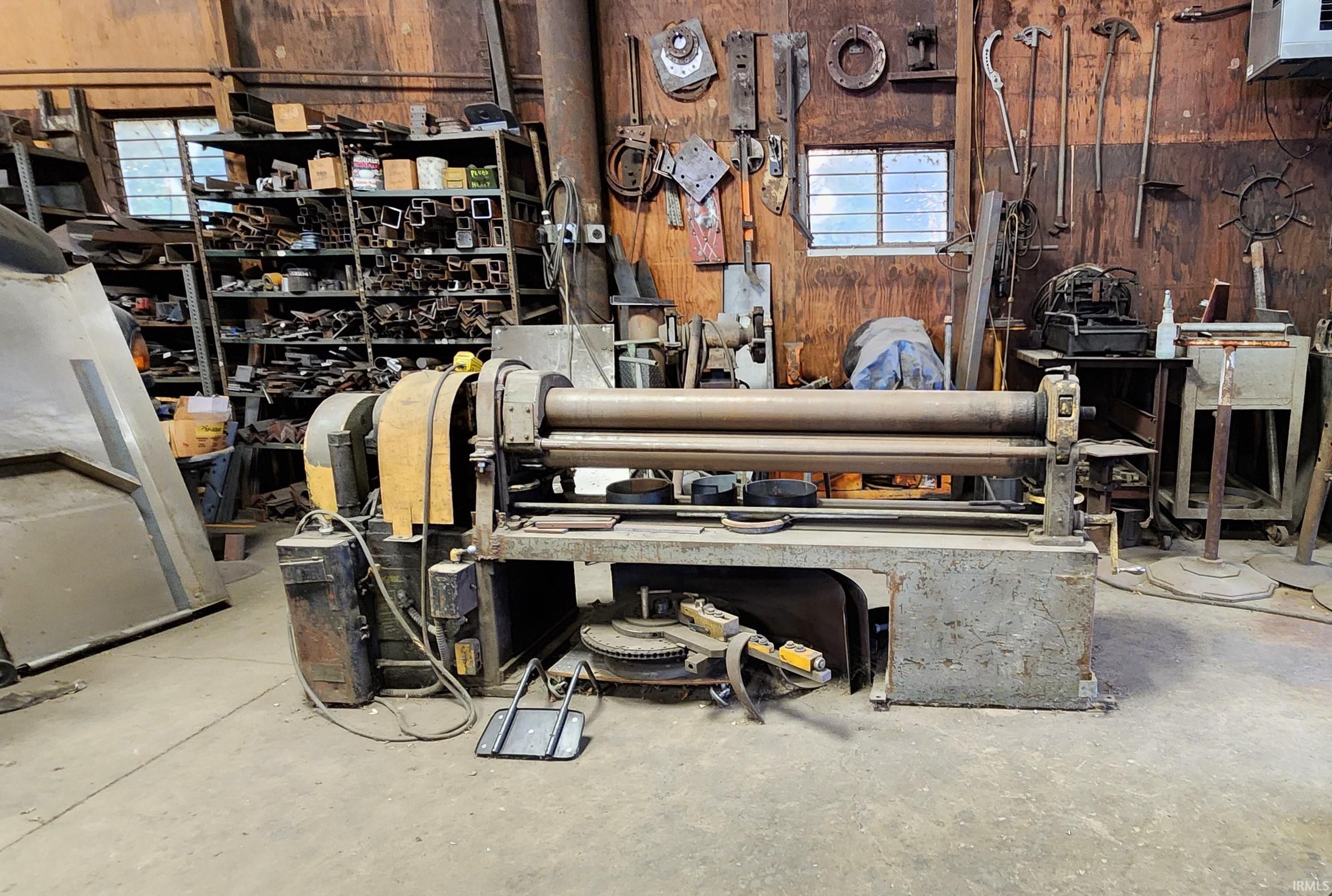 Washington, Indiana, 47501, United States, 2 Bedrooms Bedrooms, ,2 BathroomsBathrooms,Residential,Active,1952284