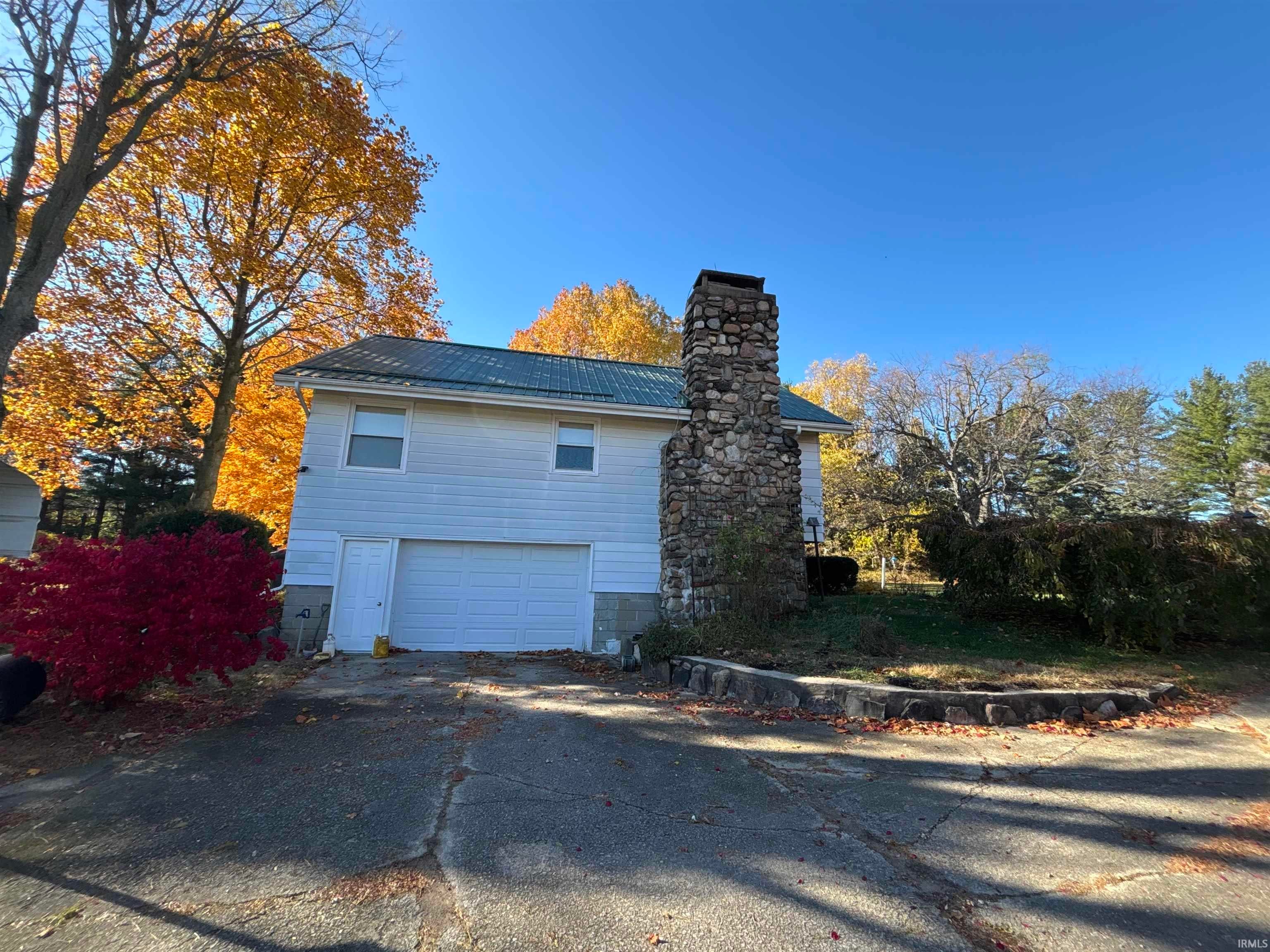 Plymouth, Indiana, 46501, United States, 4 Bedrooms Bedrooms, ,2 BathroomsBathrooms,Residential,Active,1990046