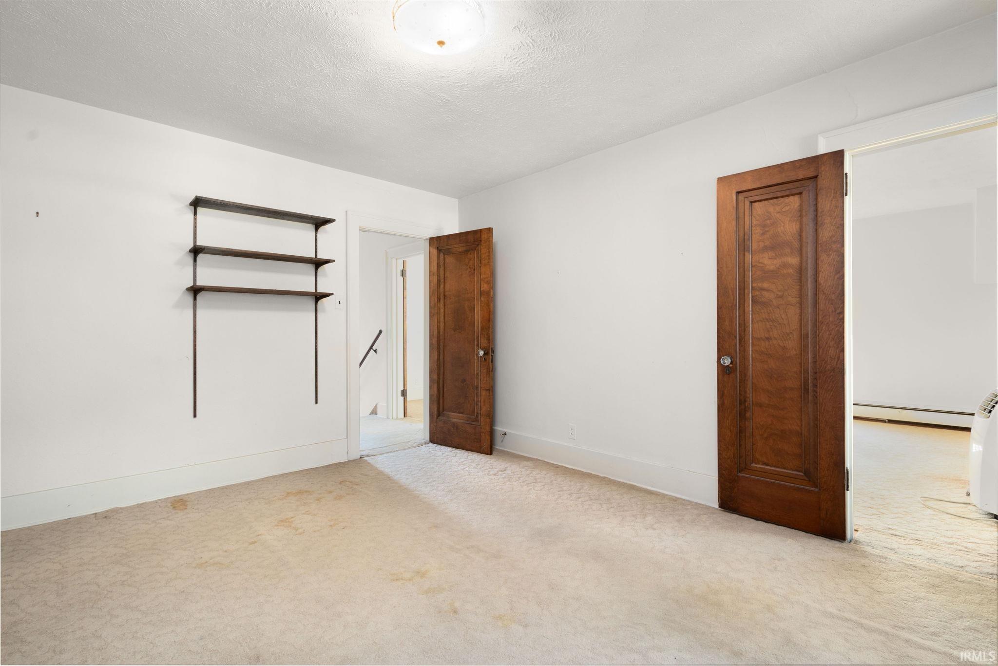 South Bend, Indiana, 46615, United States, 3 Bedrooms Bedrooms, ,2 BathroomsBathrooms,Residential,Active,1936143