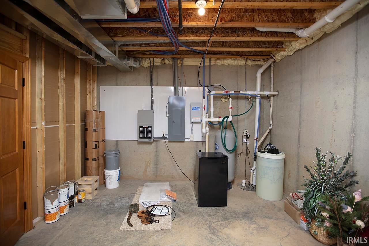 Bristol, Indiana, 46507, United States, 3 Bedrooms Bedrooms, ,3 BathroomsBathrooms,Residential,Active,1839741