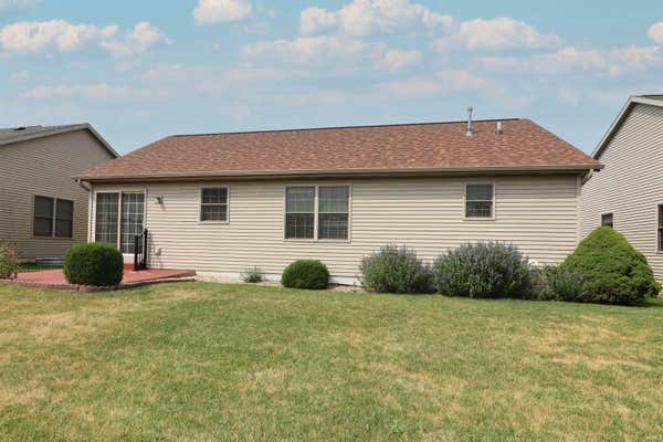 1822 TEA ROSE LN, MISHAWAKA, IN 46544, photo 3 of 32