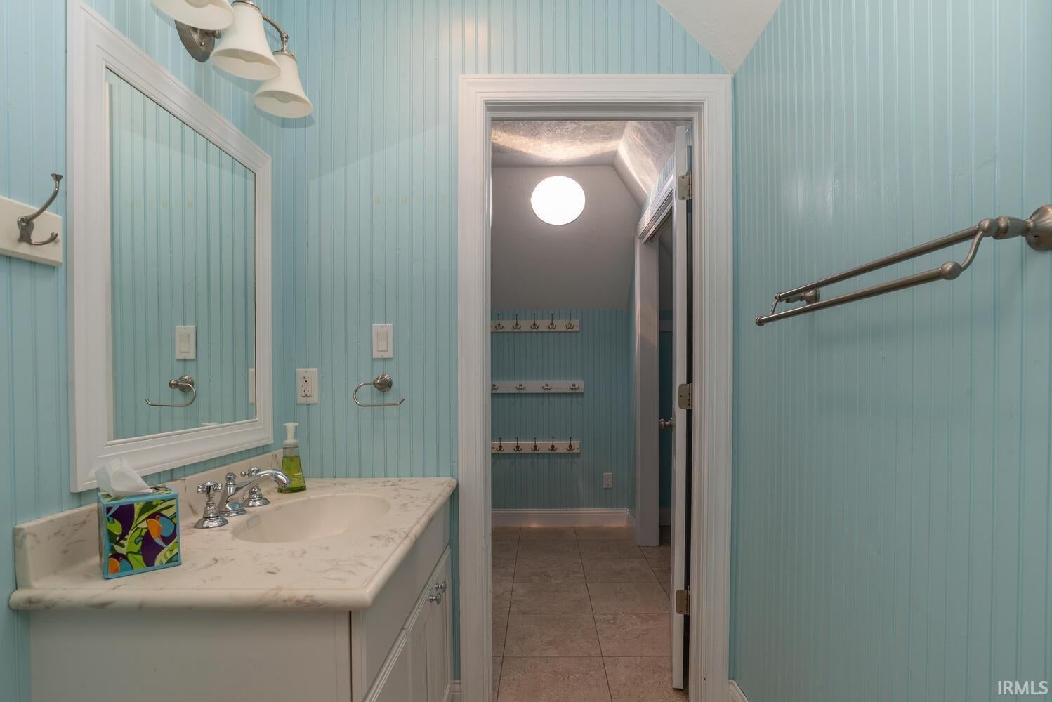 Bloomington, Indiana, 47401, United States, 6 Bedrooms Bedrooms, ,6 BathroomsBathrooms,Residential,Active,1892630