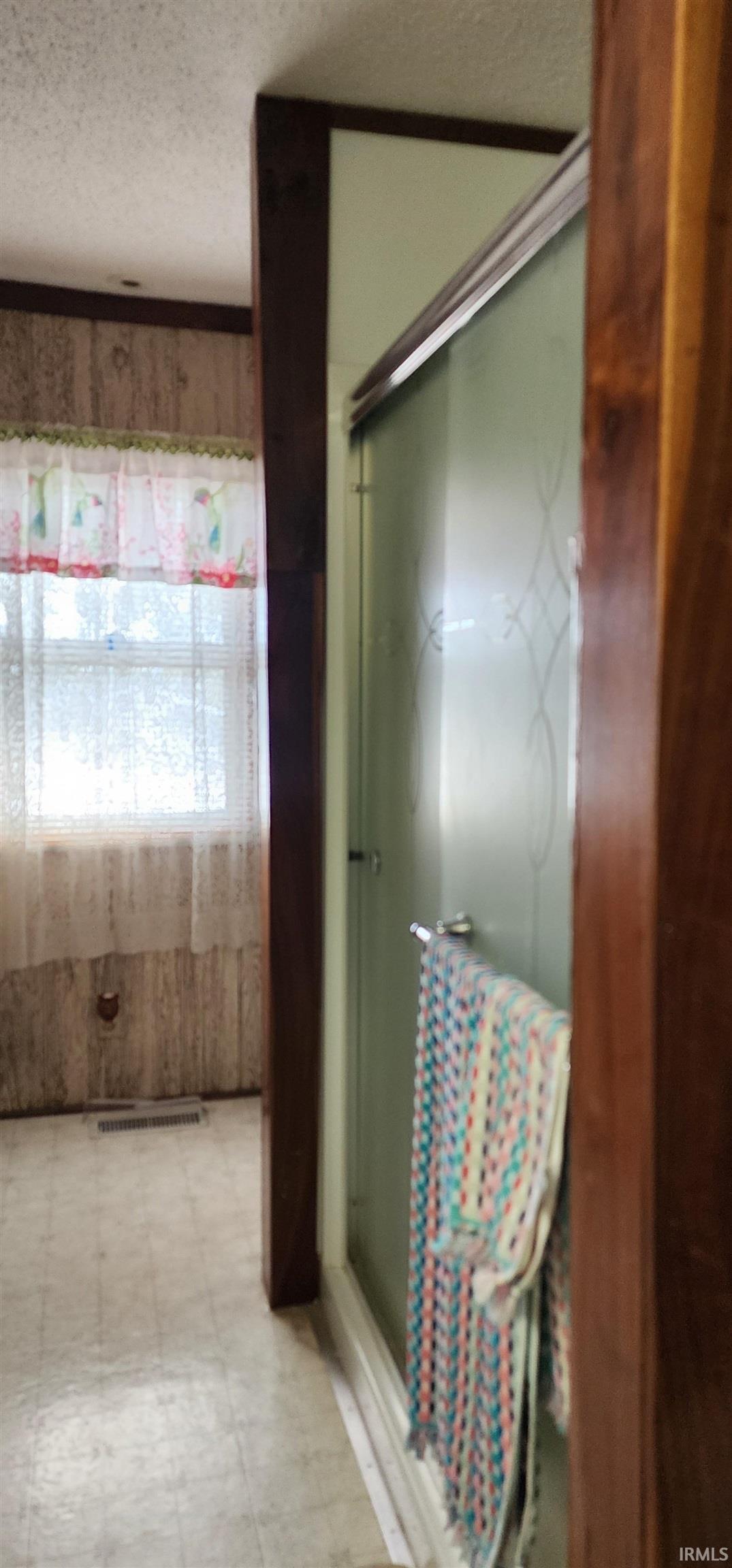 Washington, Indiana, 47501, United States, 2 Bedrooms Bedrooms, ,2 BathroomsBathrooms,Residential,Active,1952284